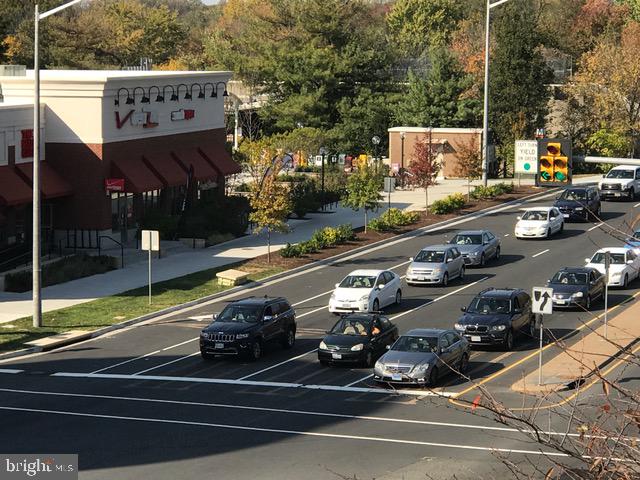 WESTBRIAR CONDOMINIUMS - Residential Lease