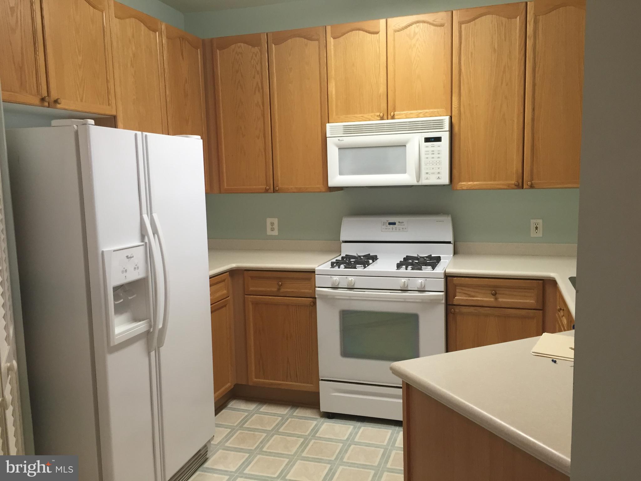 WESTBRIAR CONDOMINIUMS - Residential Lease