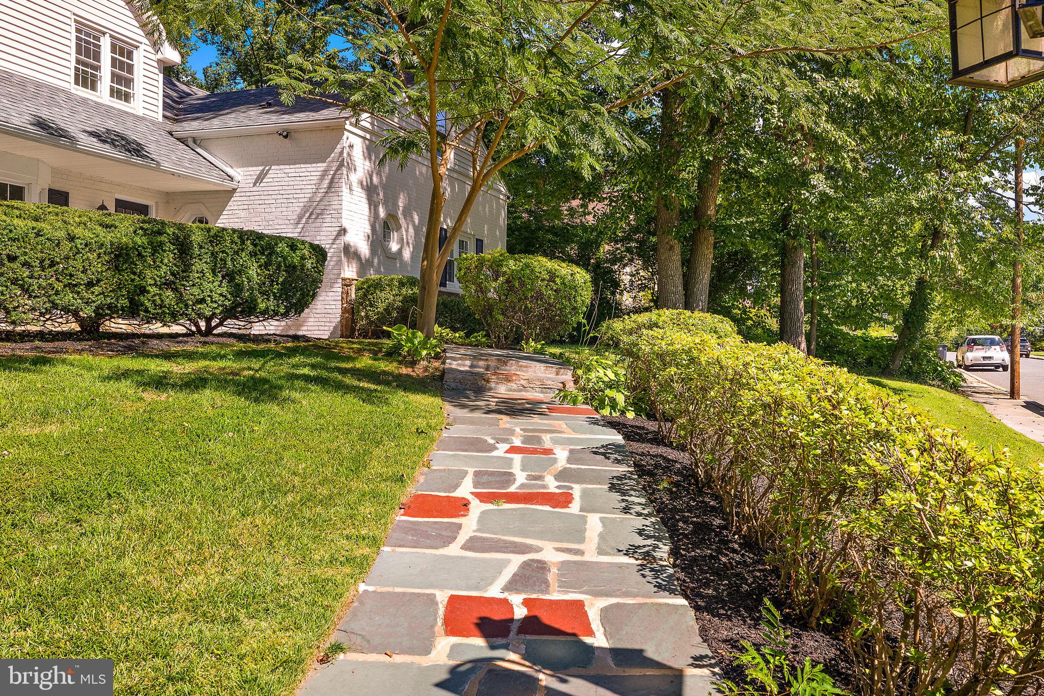4001 BYRON ROAD