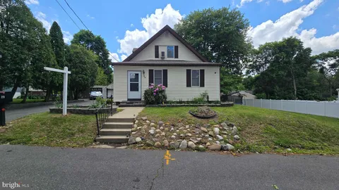 29 Mabel Street, Trenton, NJ MLS: NJME2077246