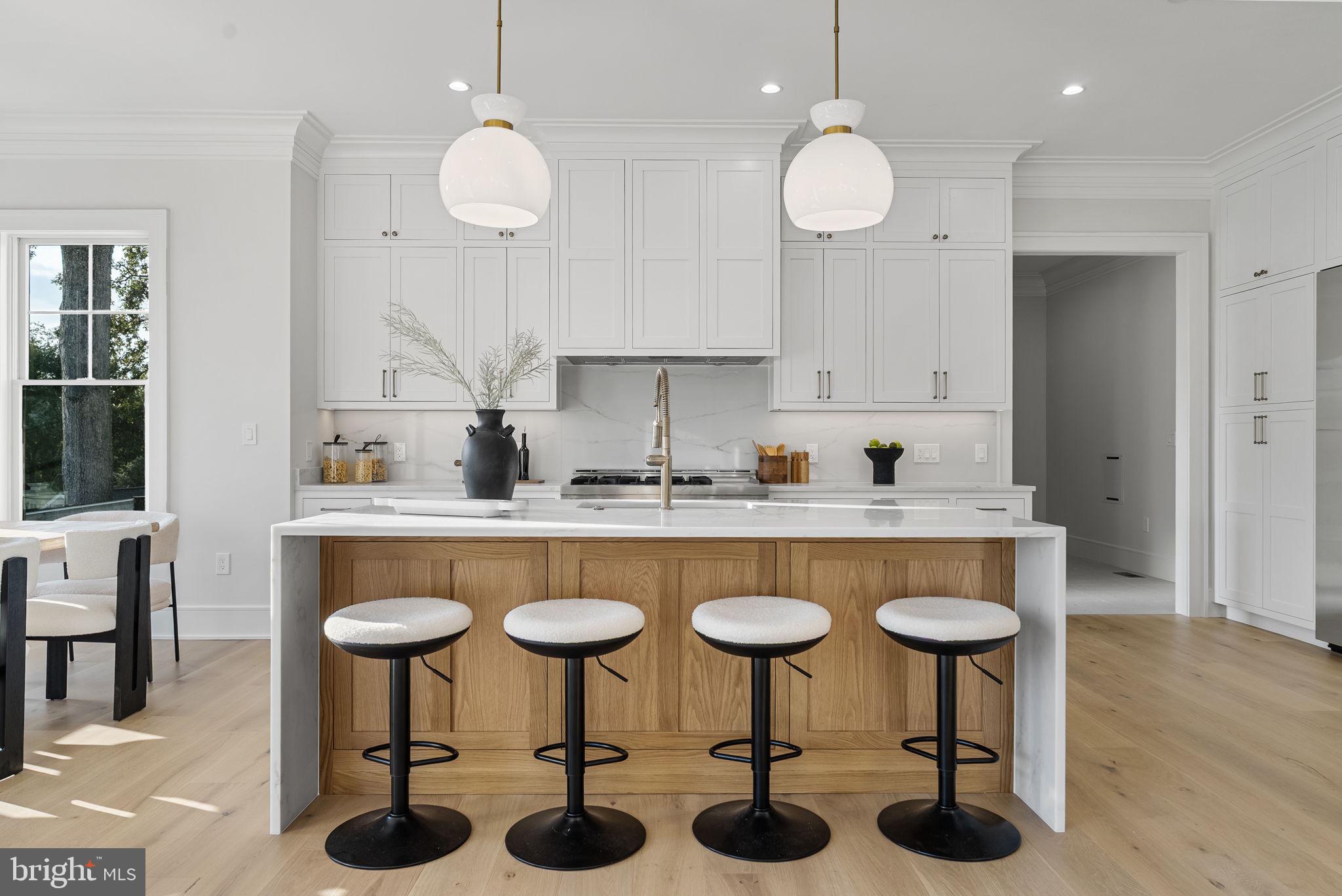 FAIRWAY HILLS - Residential