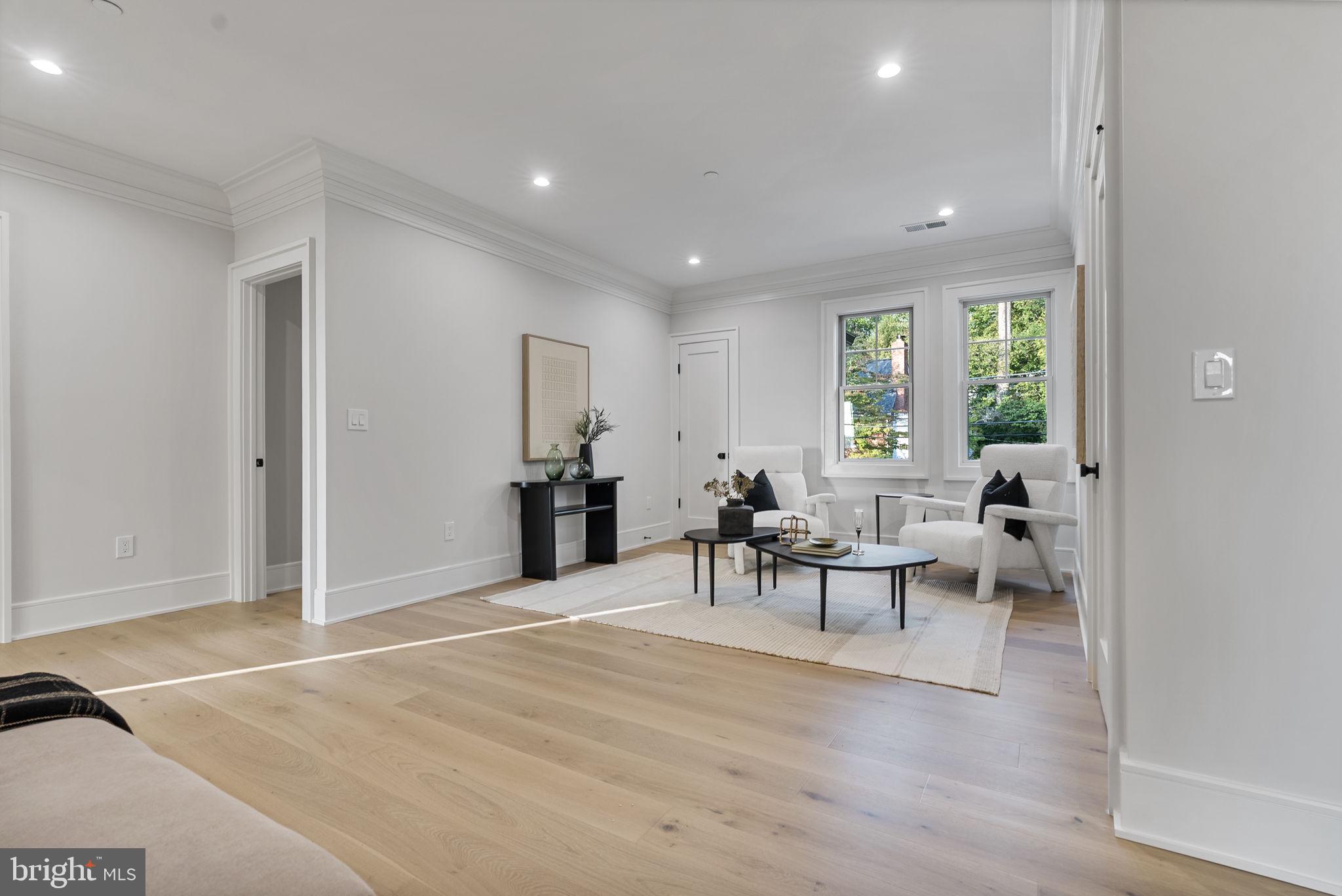 FAIRWAY HILLS - Residential