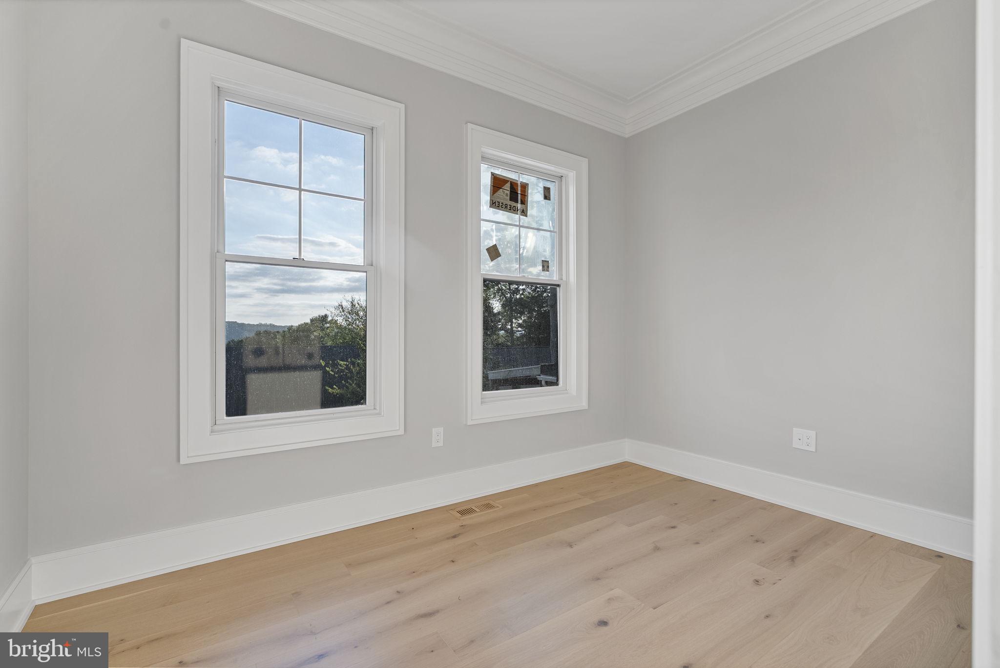 FAIRWAY HILLS - Residential