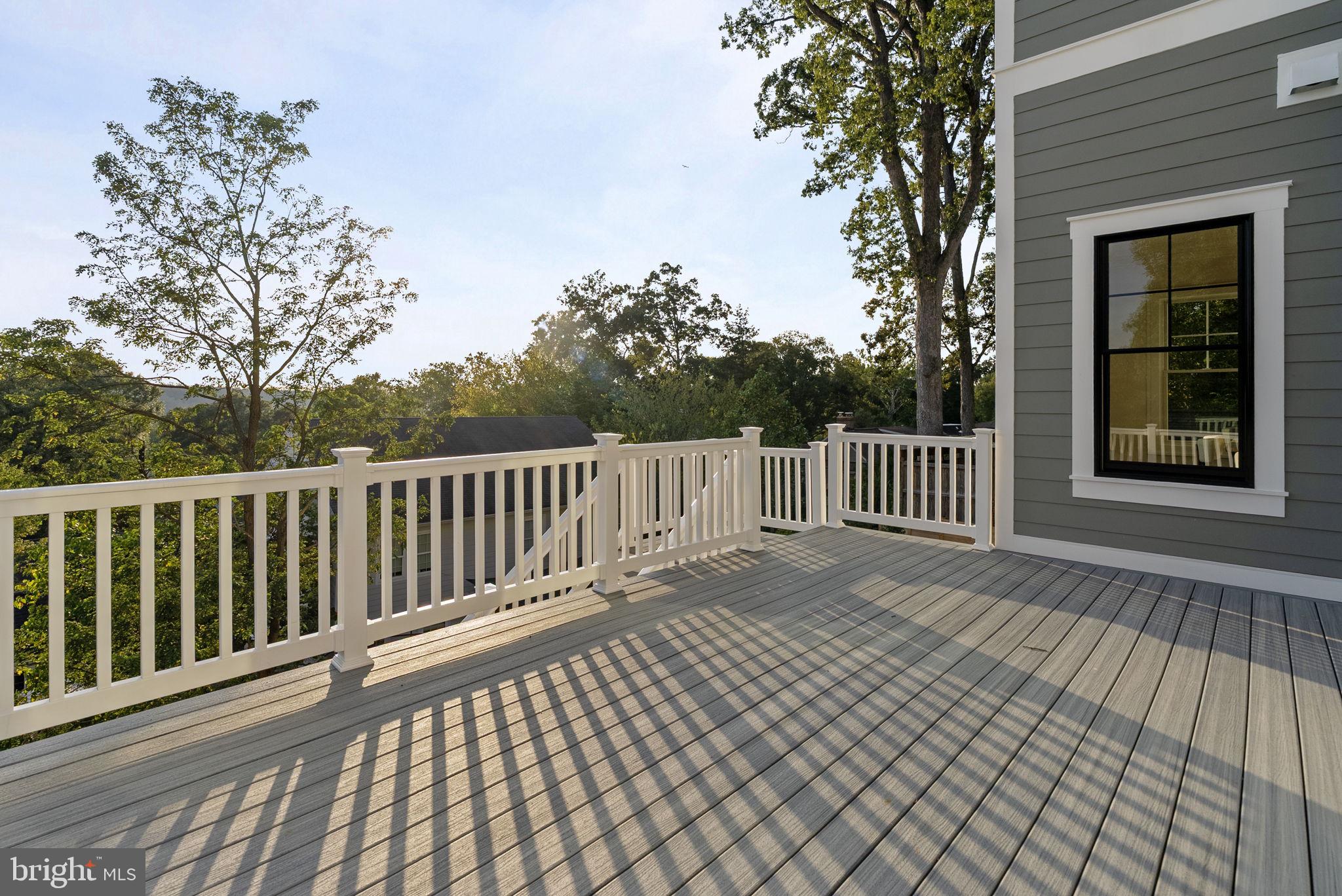 FAIRWAY HILLS - Residential