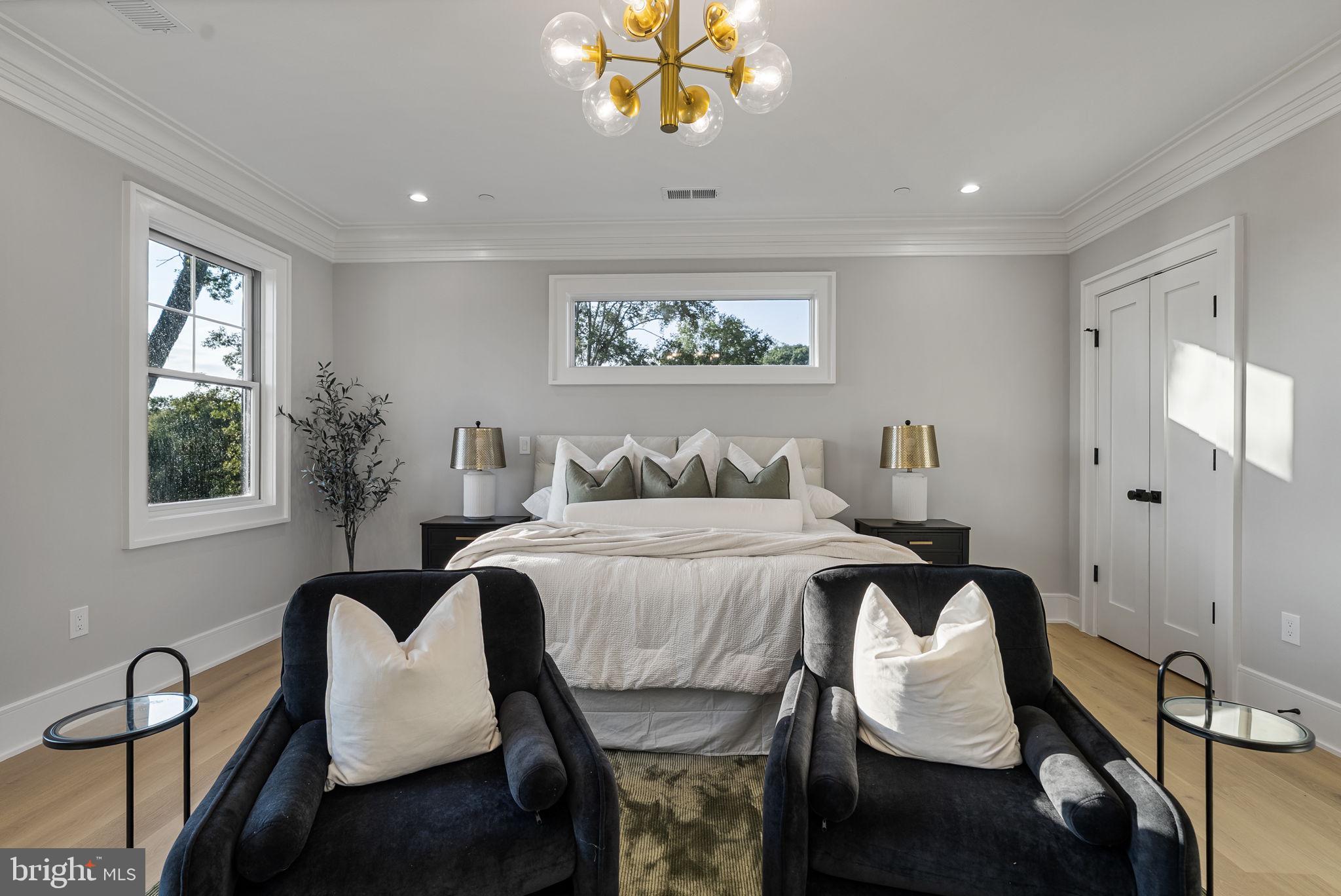 FAIRWAY HILLS - Residential