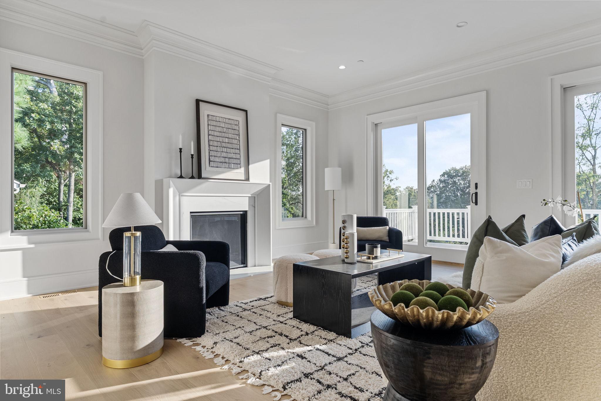 FAIRWAY HILLS - Residential