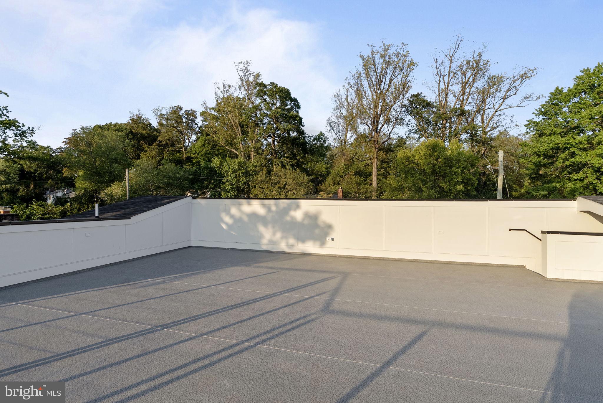 FAIRWAY HILLS - Residential