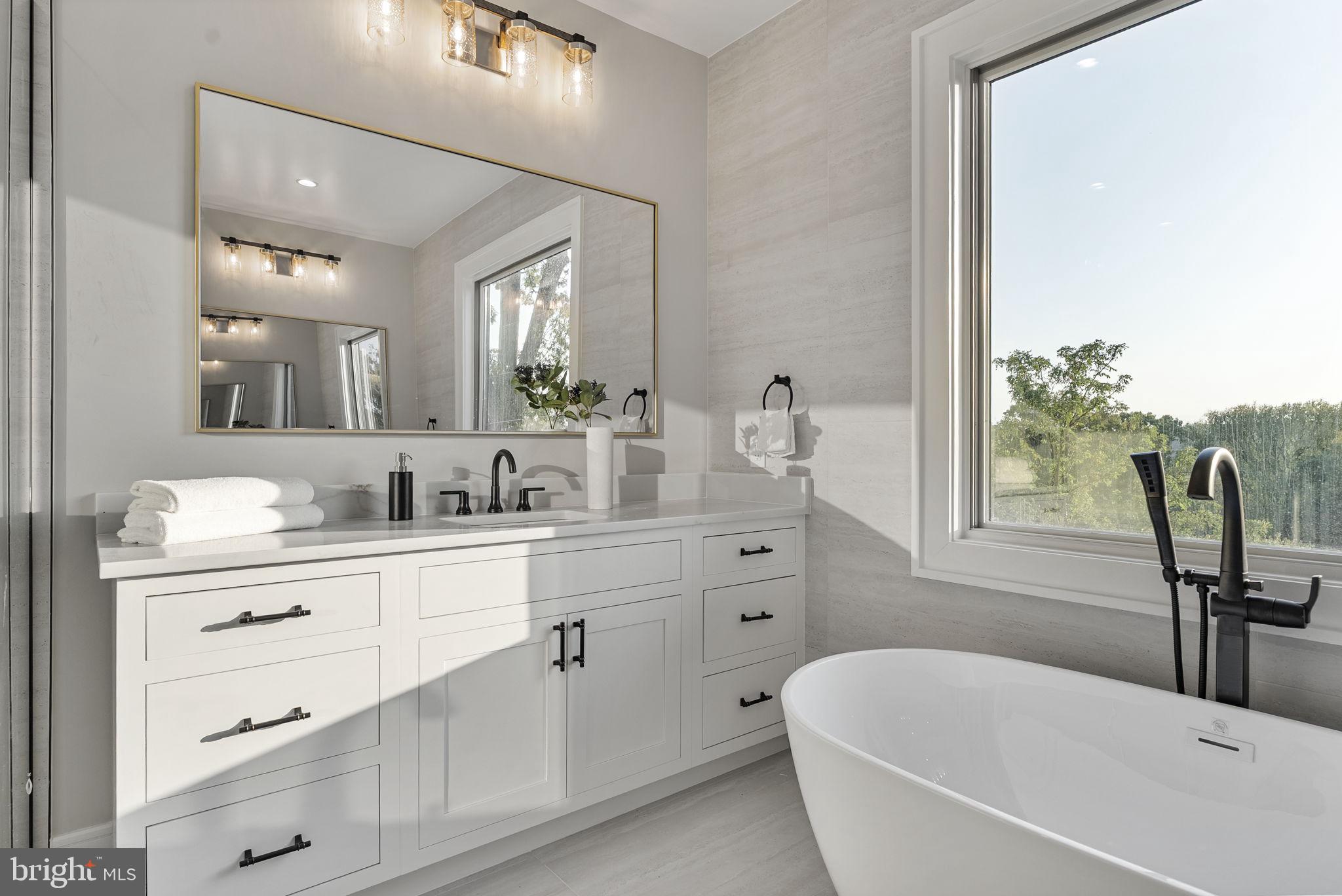 FAIRWAY HILLS - Residential