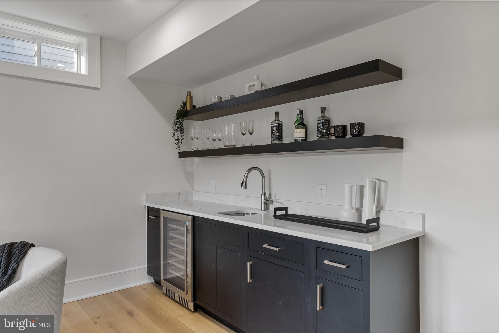 FAIRWAY HILLS - Residential