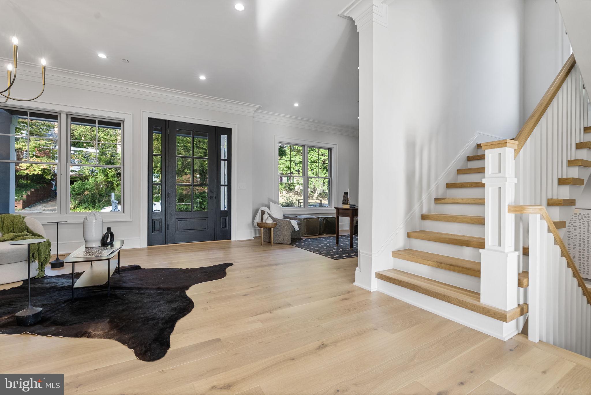 FAIRWAY HILLS - Residential