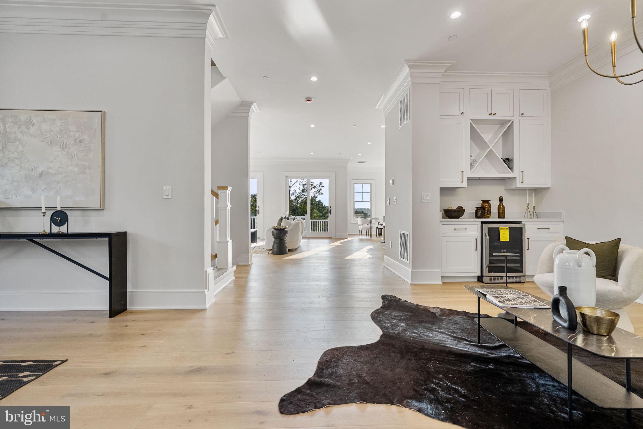 FAIRWAY HILLS - Residential