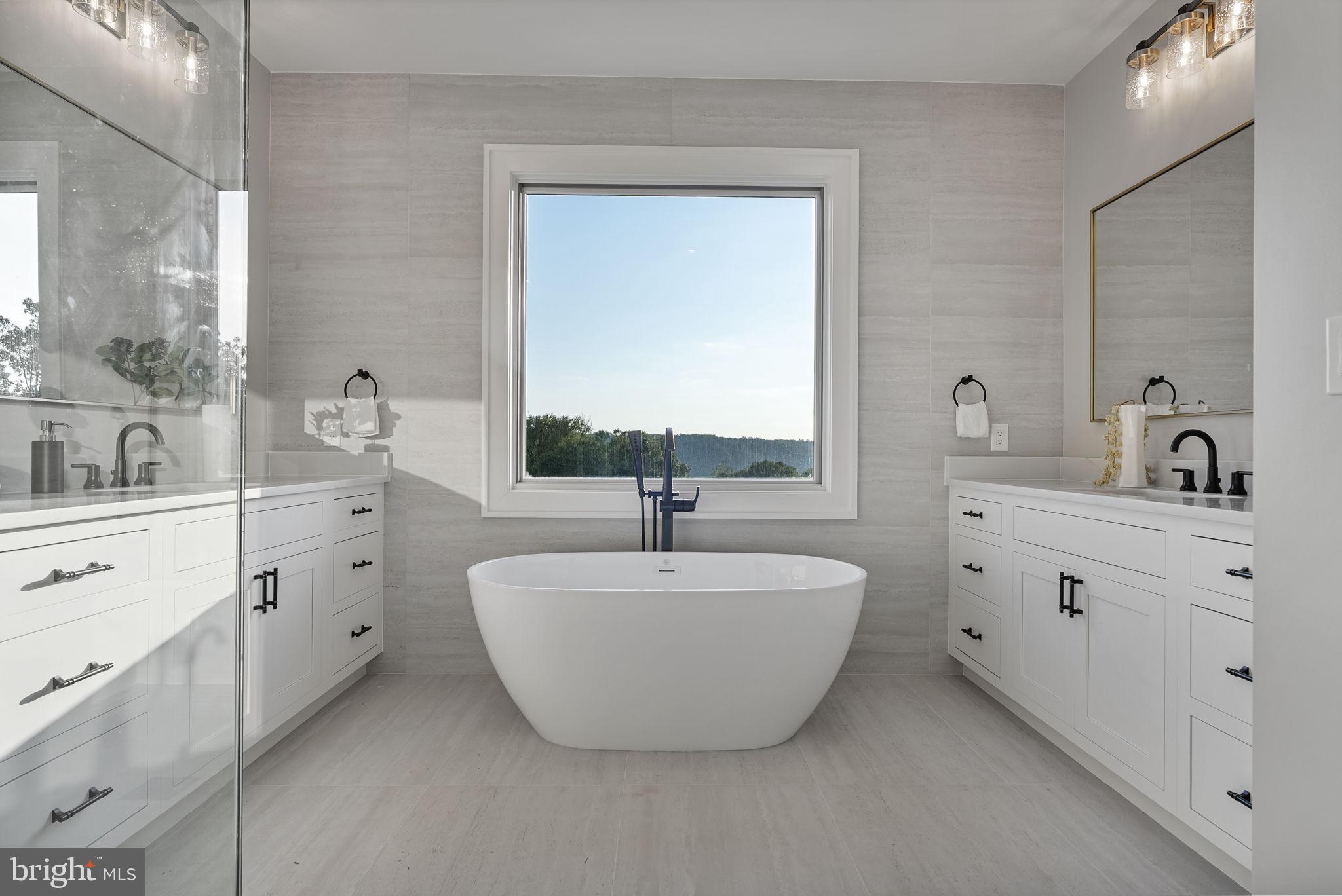 FAIRWAY HILLS - Residential