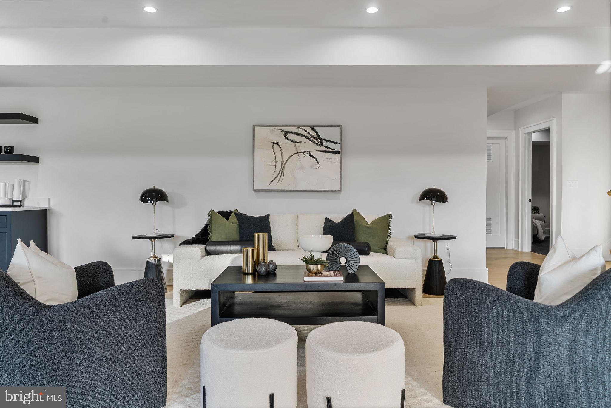 FAIRWAY HILLS - Residential