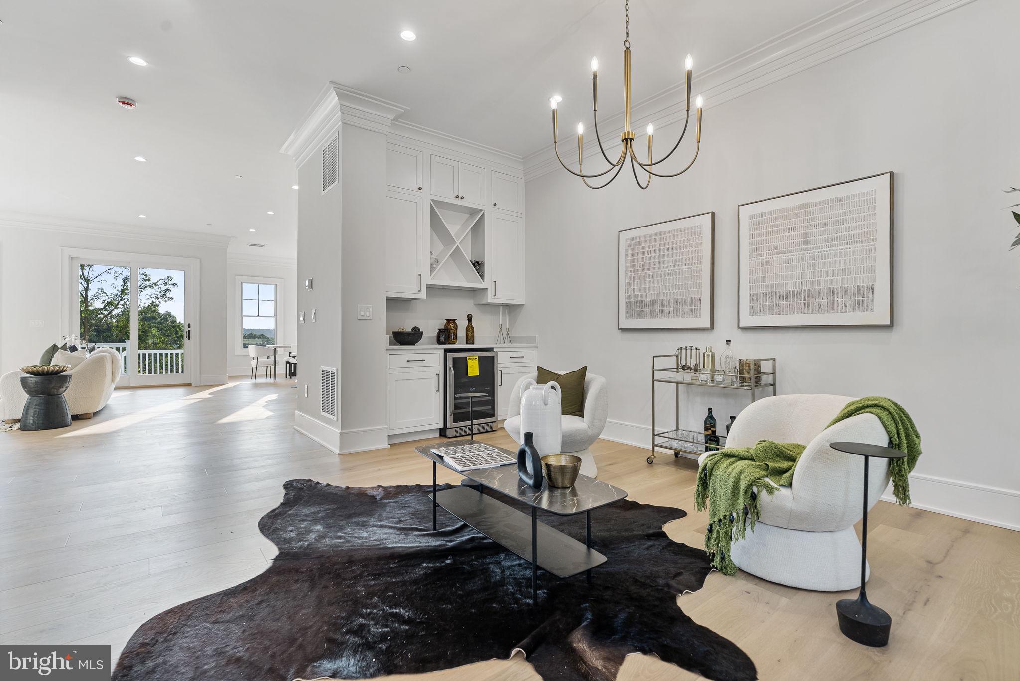 FAIRWAY HILLS - Residential