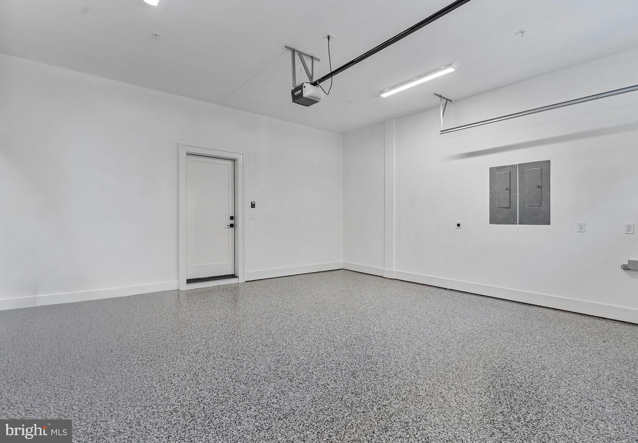 FAIRWAY HILLS - Residential