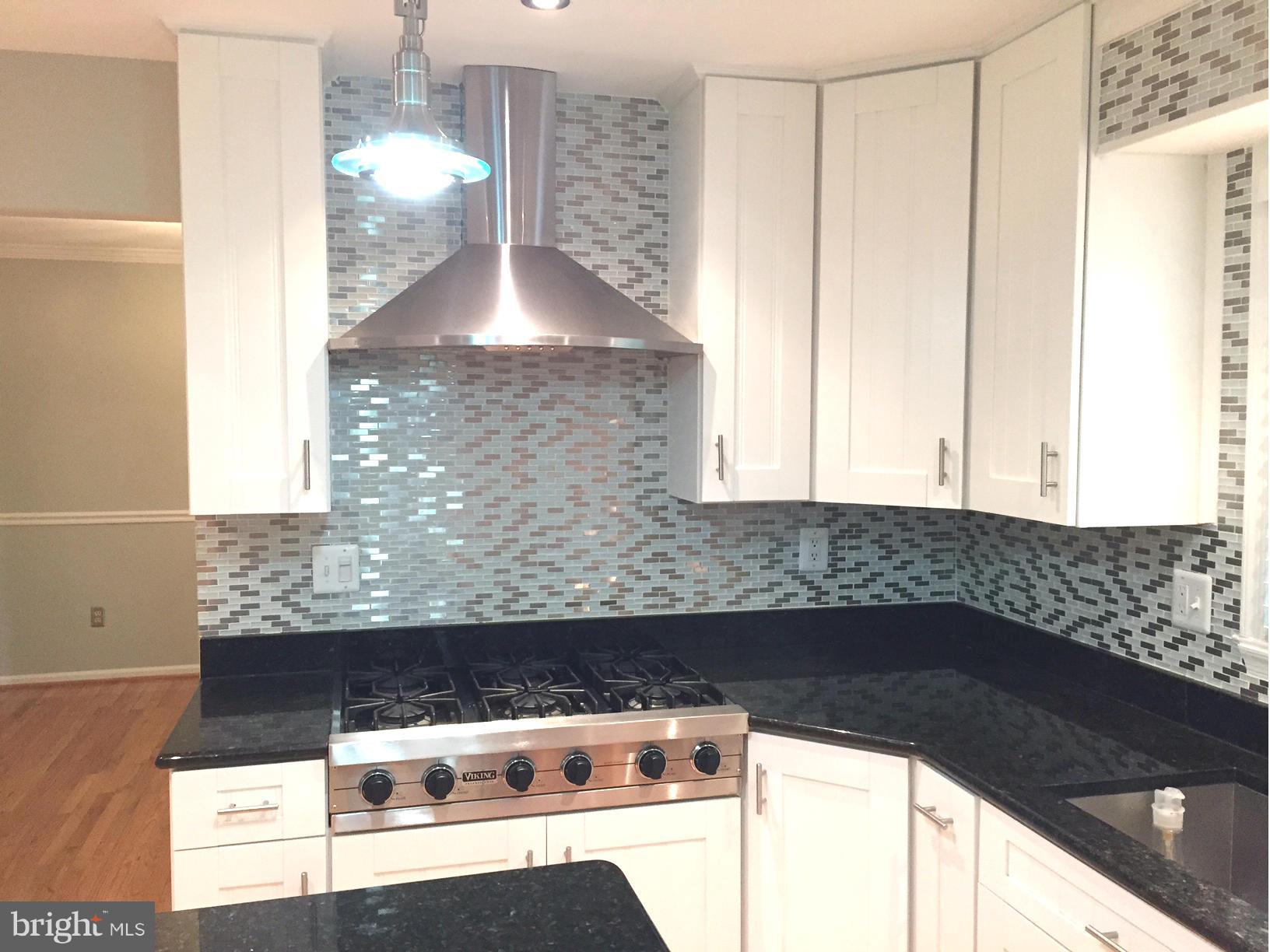 WOODFORD PARK COURTS - Residential Lease