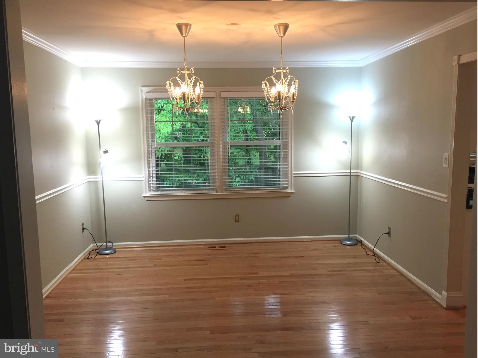 WOODFORD PARK COURTS - Residential Lease