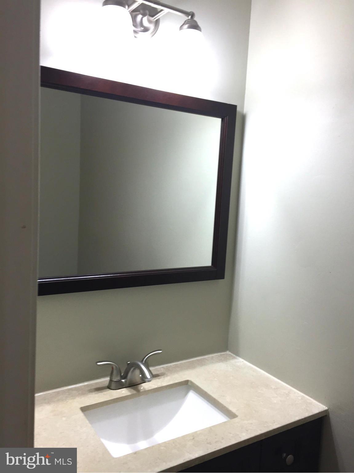 WOODFORD PARK COURTS - Residential Lease