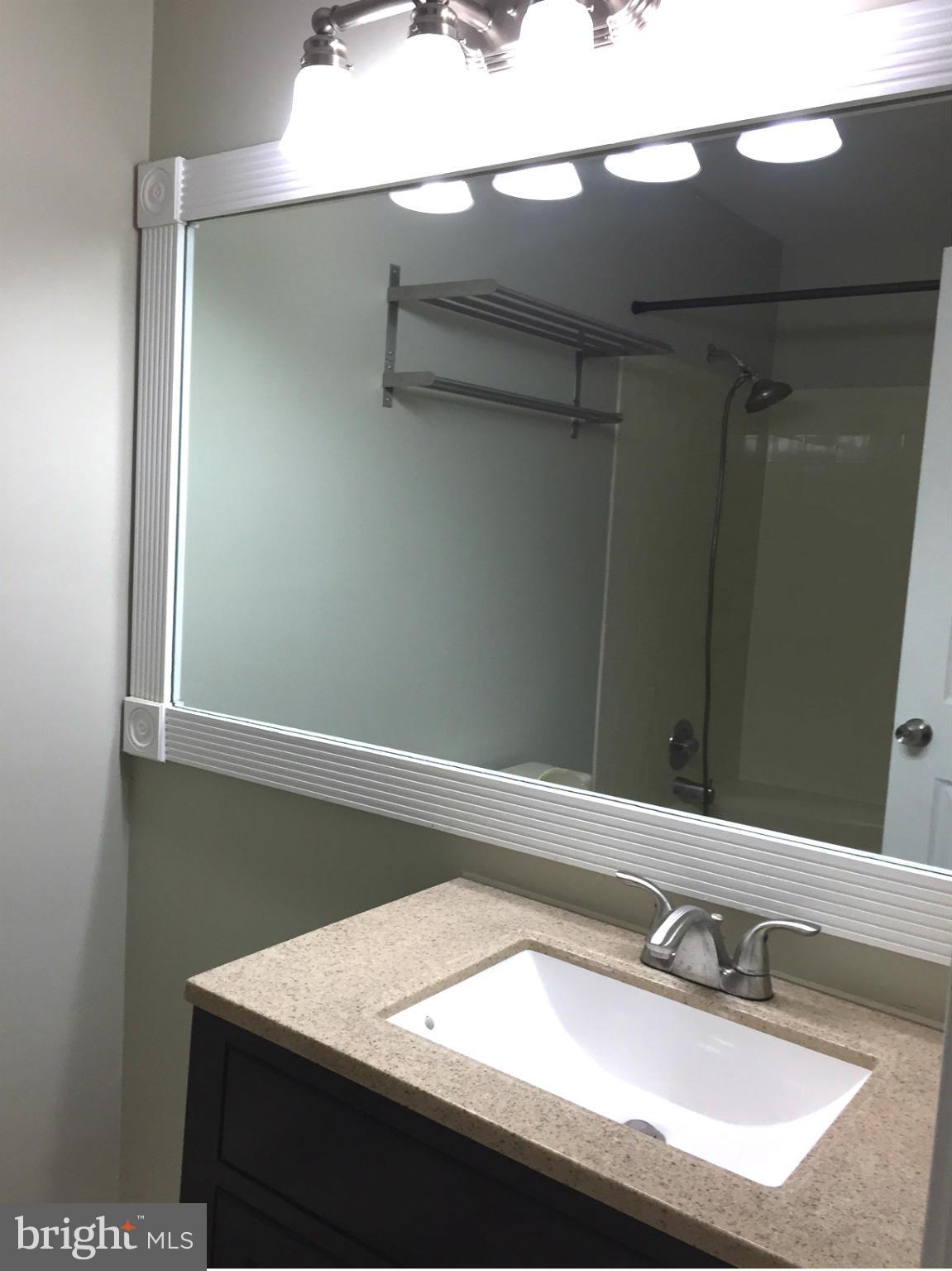 WOODFORD PARK COURTS - Residential Lease