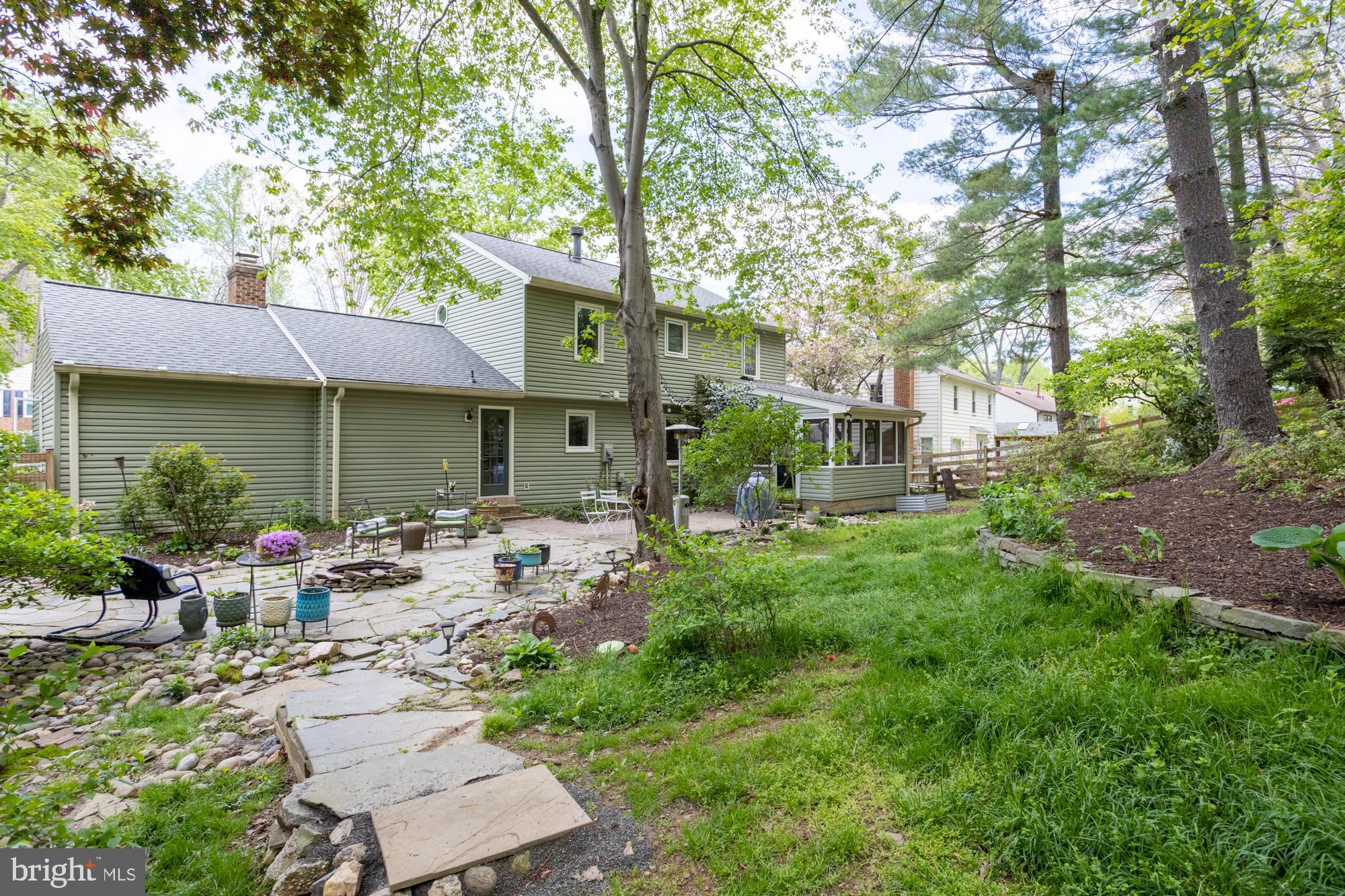 LONG BRANCH - Residential