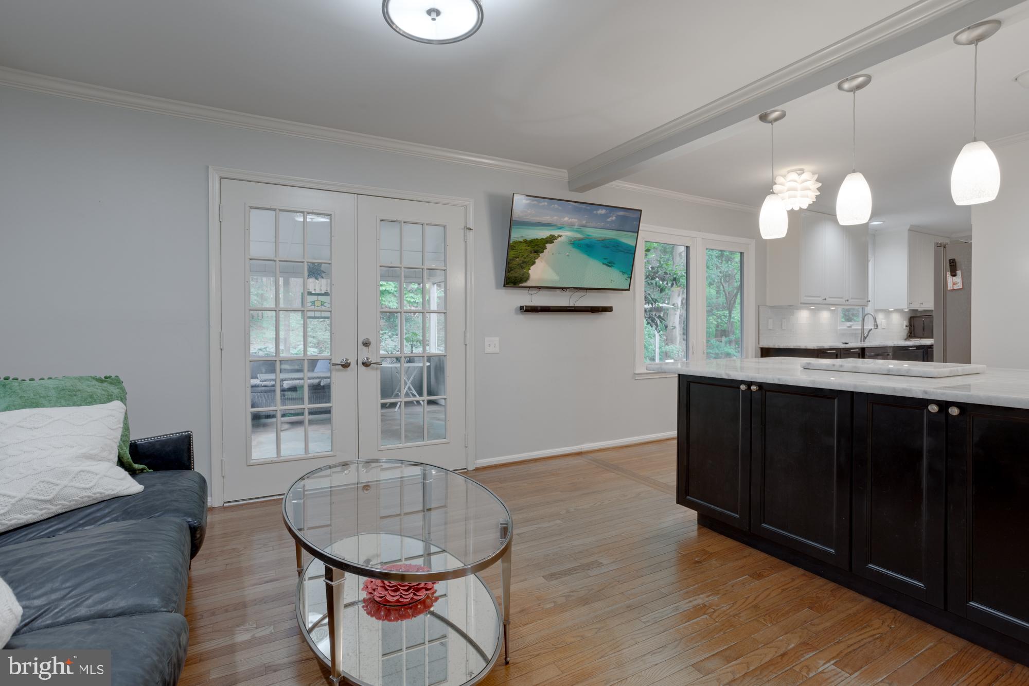 LONG BRANCH - Residential