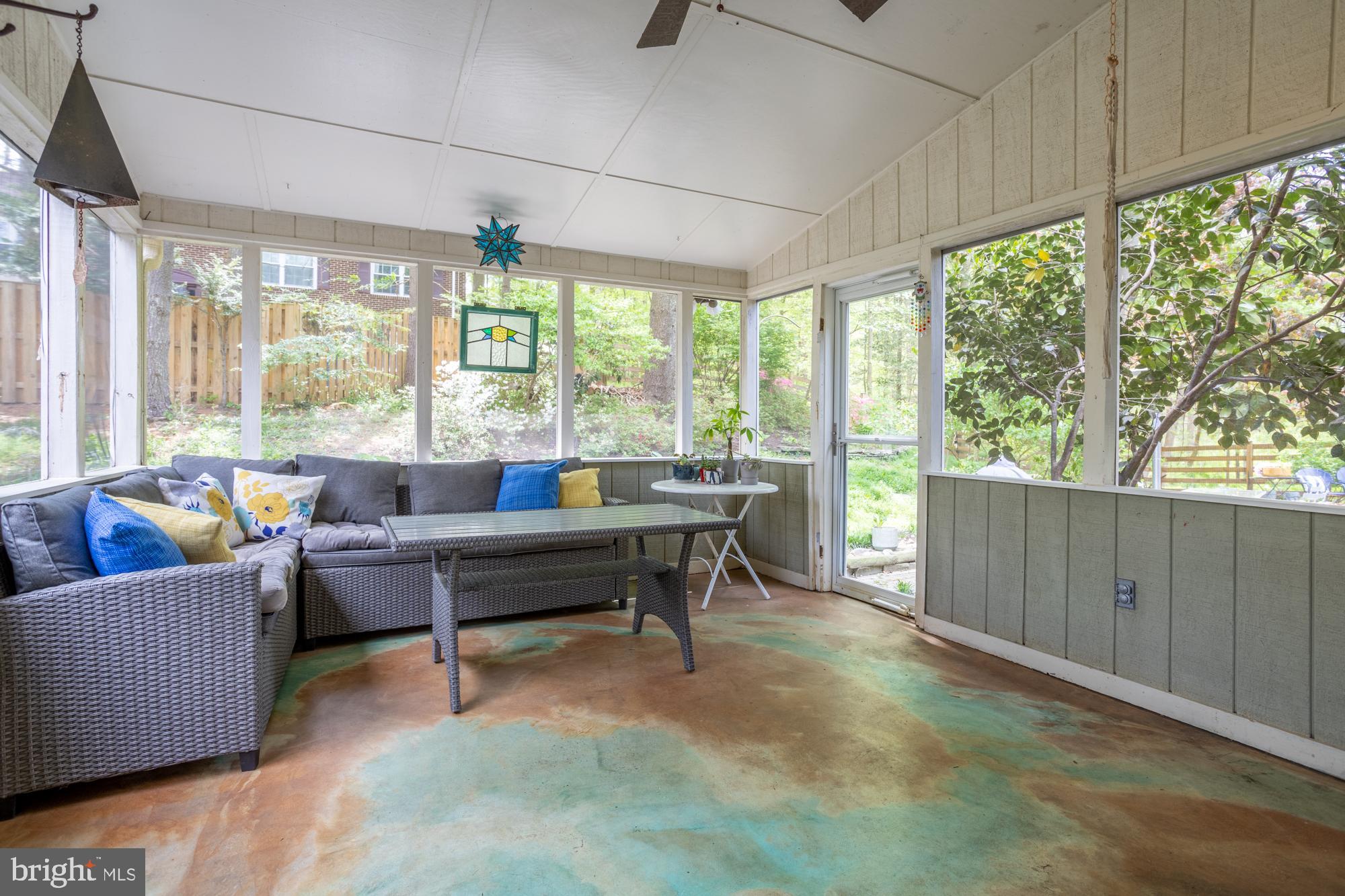 LONG BRANCH - Residential