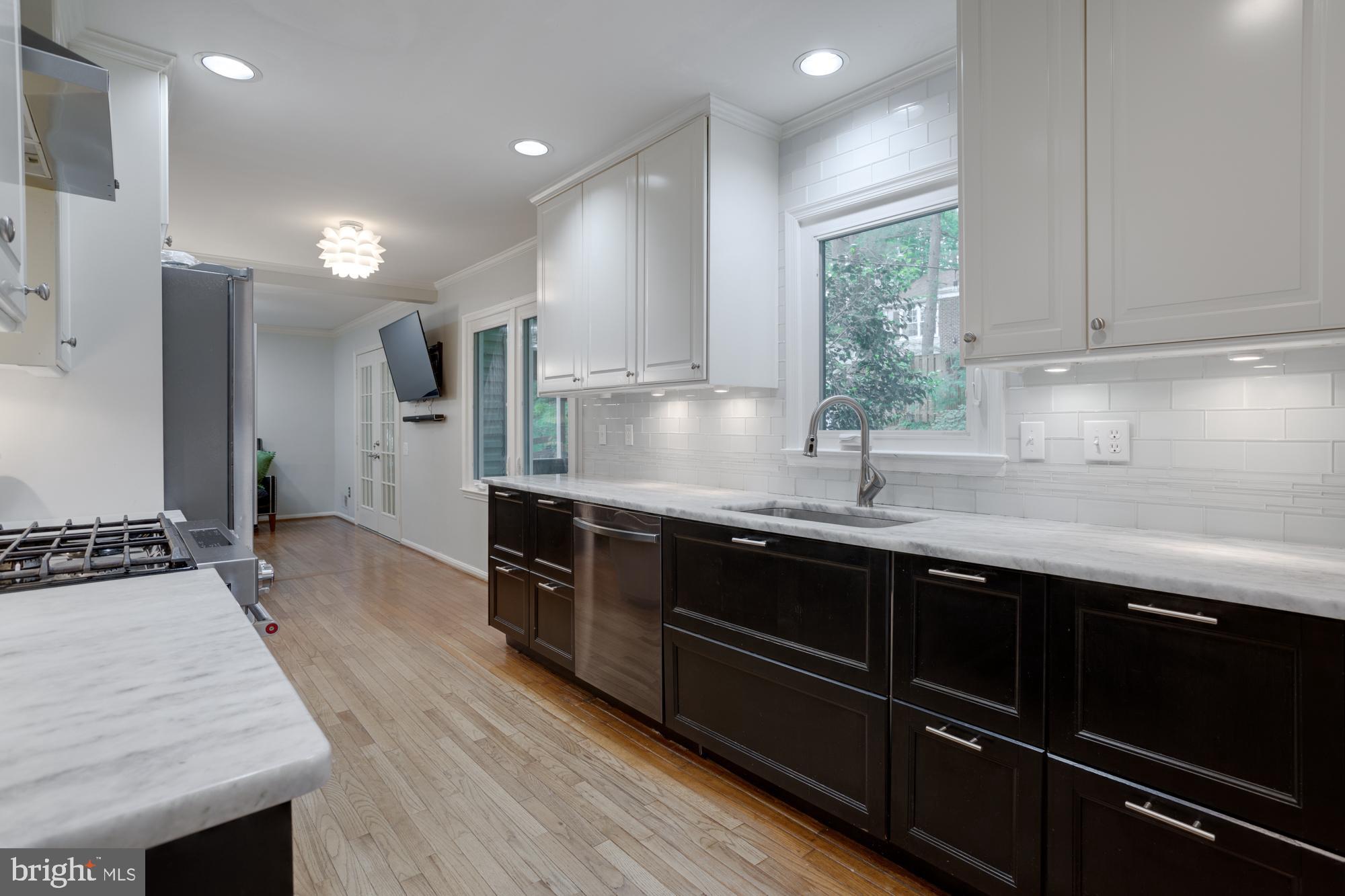 LONG BRANCH - Residential