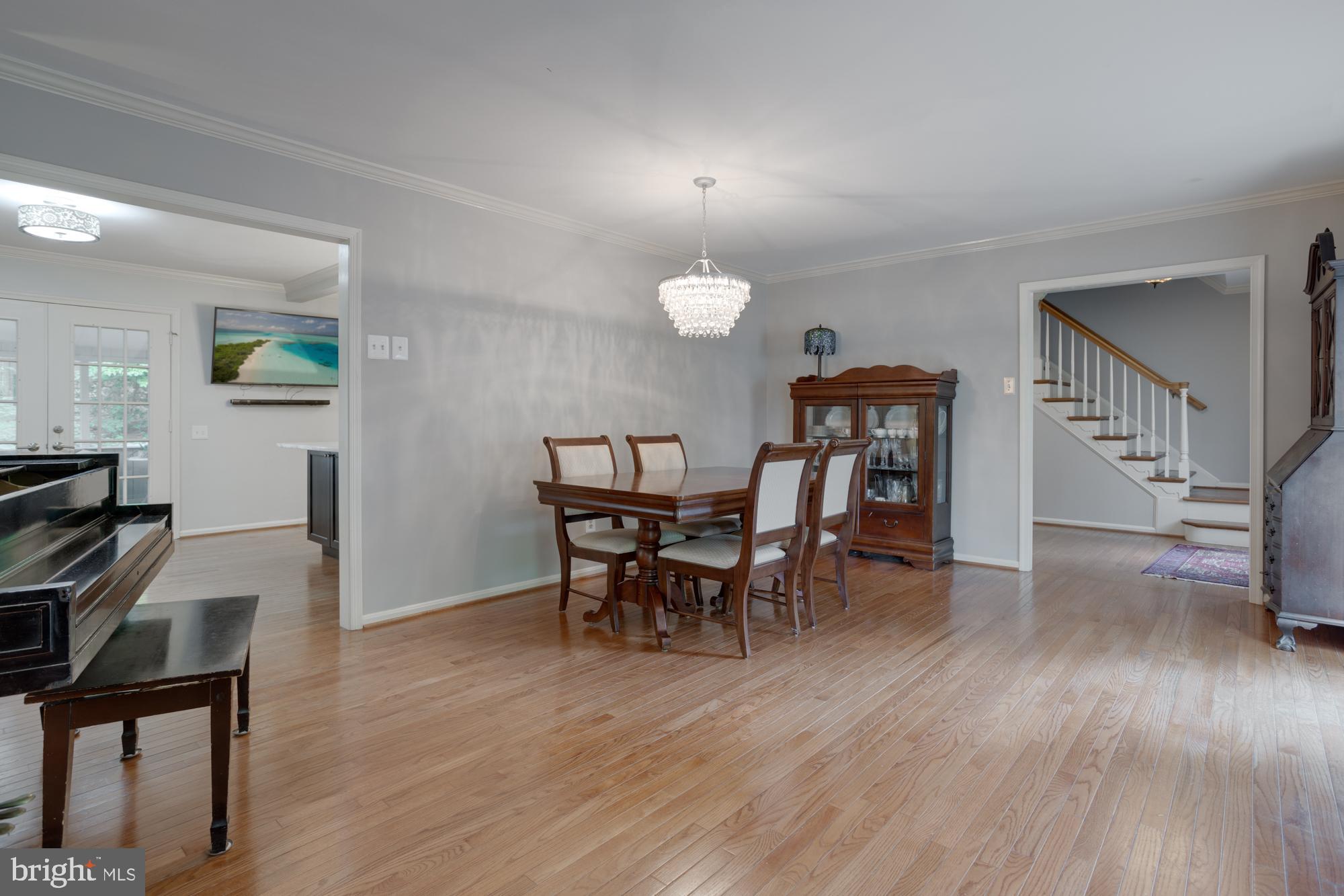 LONG BRANCH - Residential