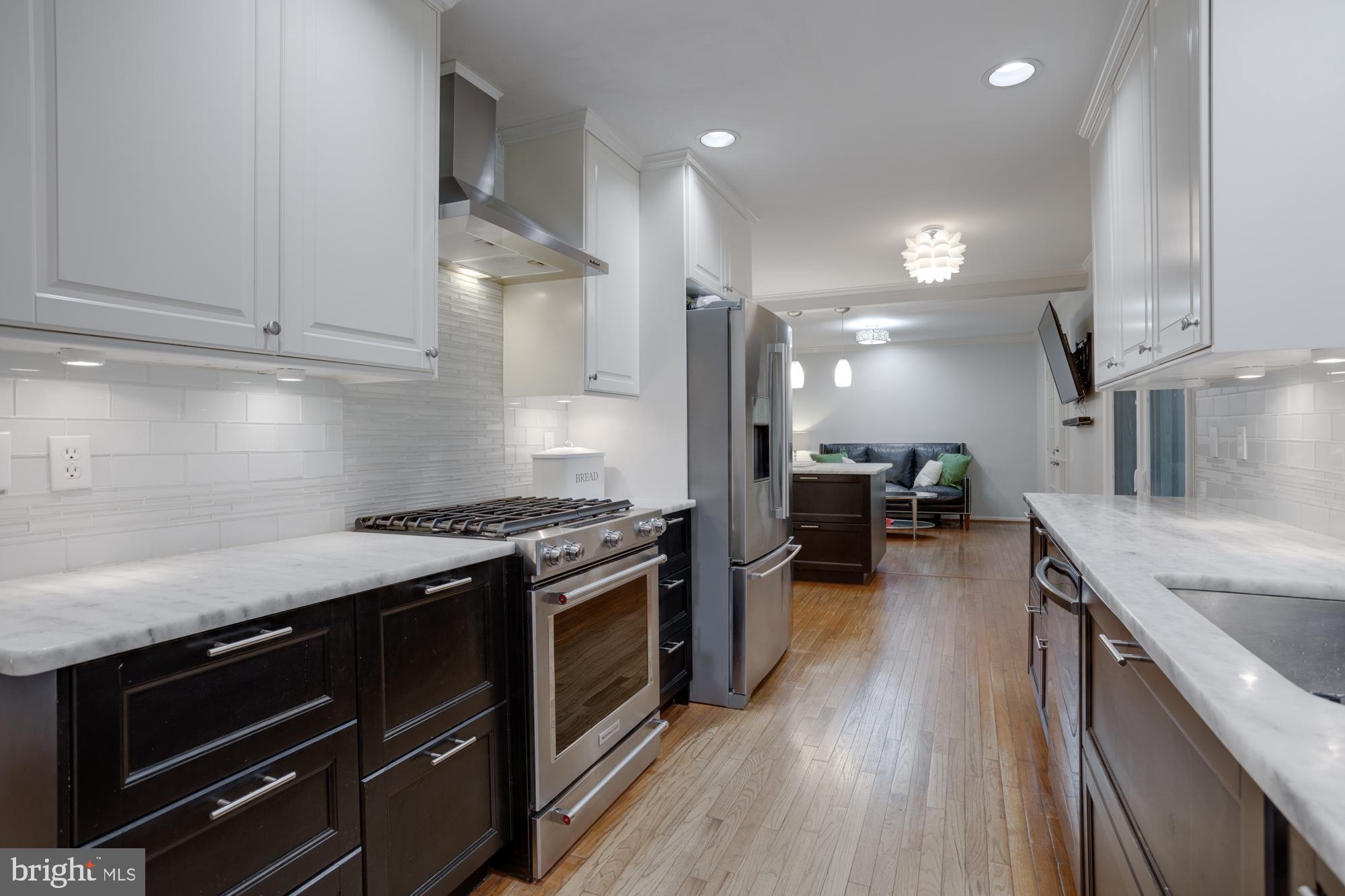 LONG BRANCH - Residential