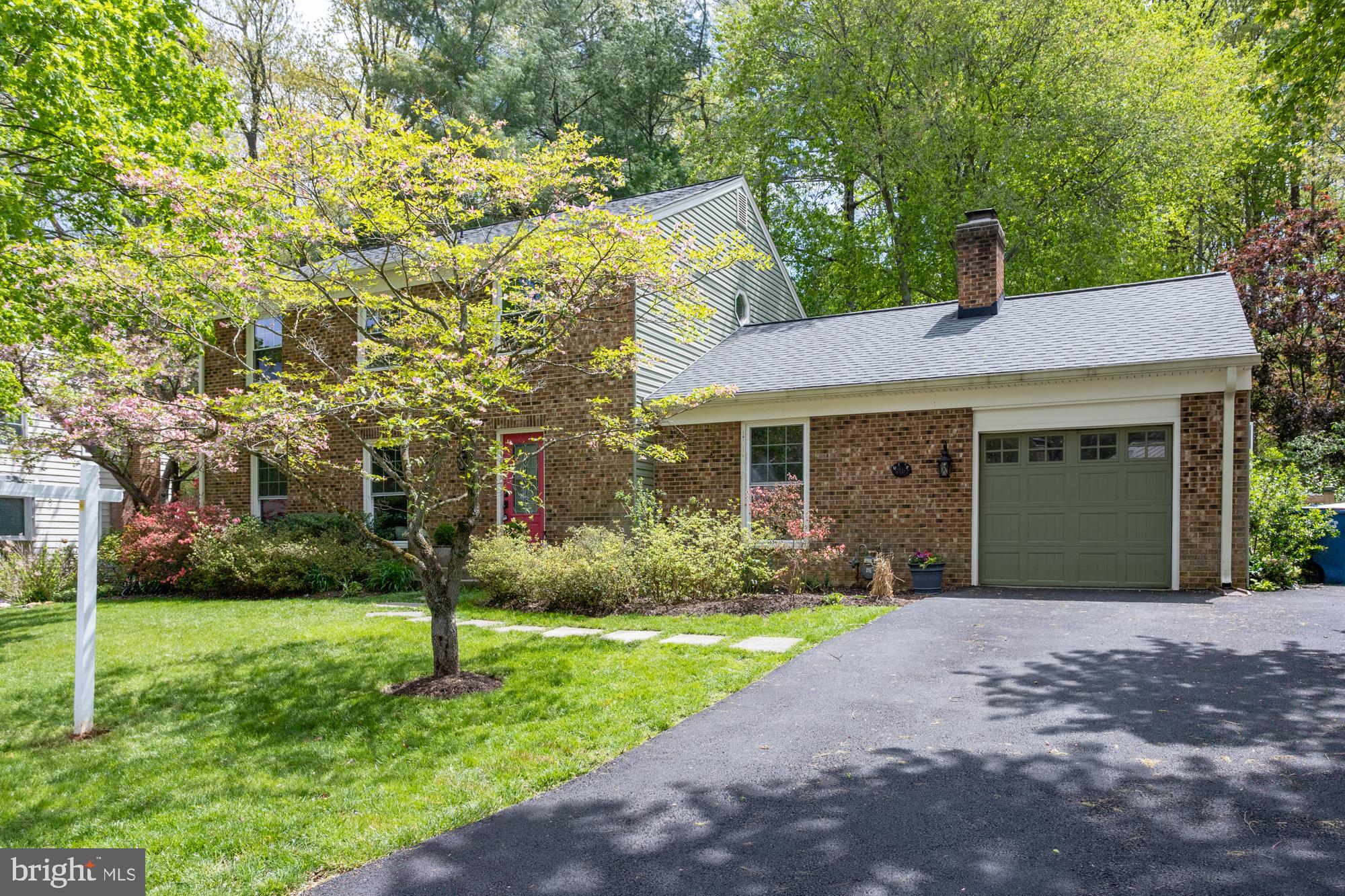 LONG BRANCH - Residential