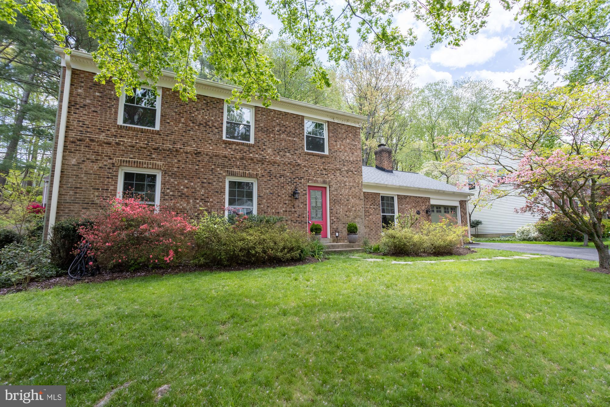 LONG BRANCH - Residential