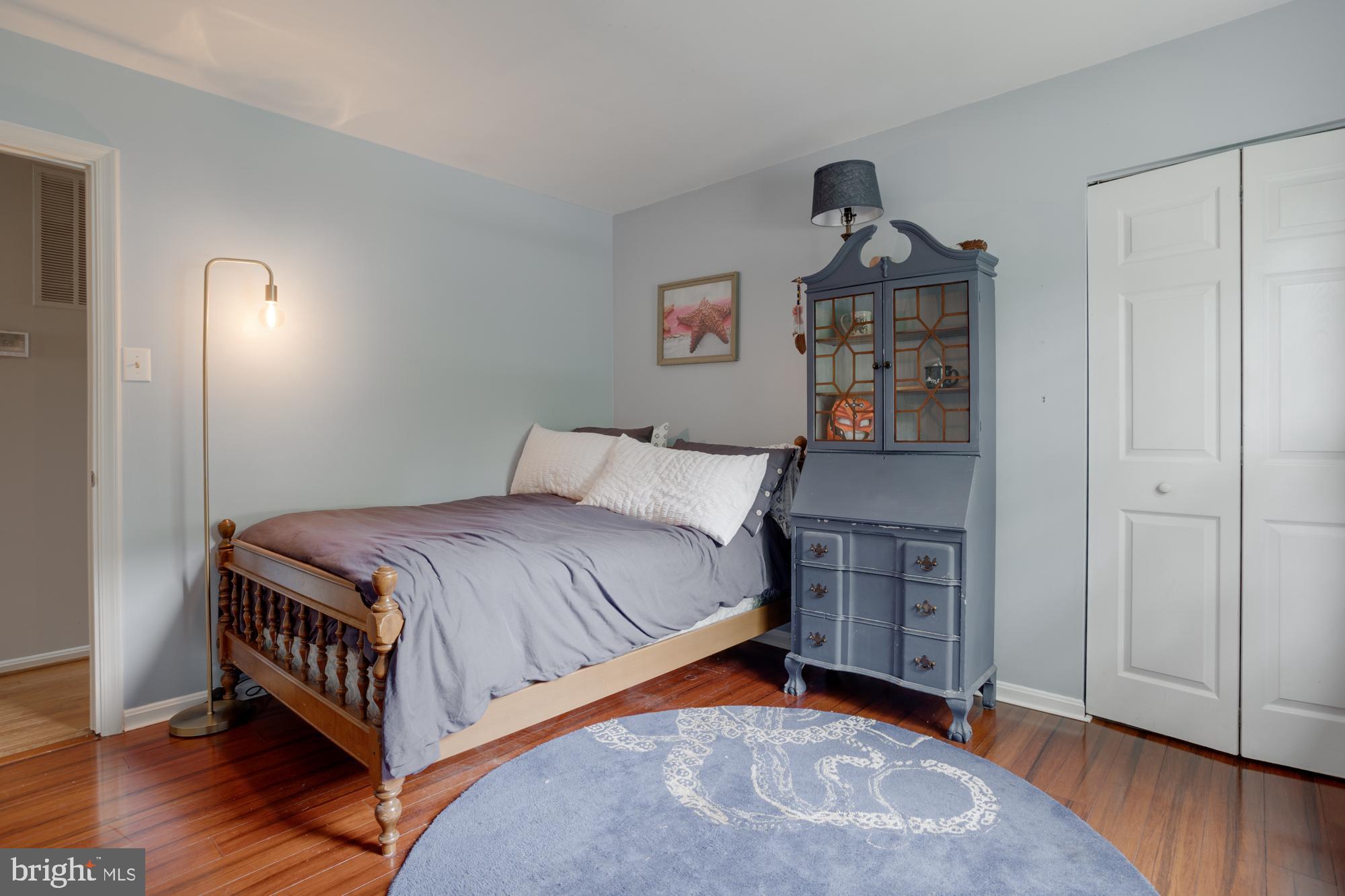 LONG BRANCH - Residential