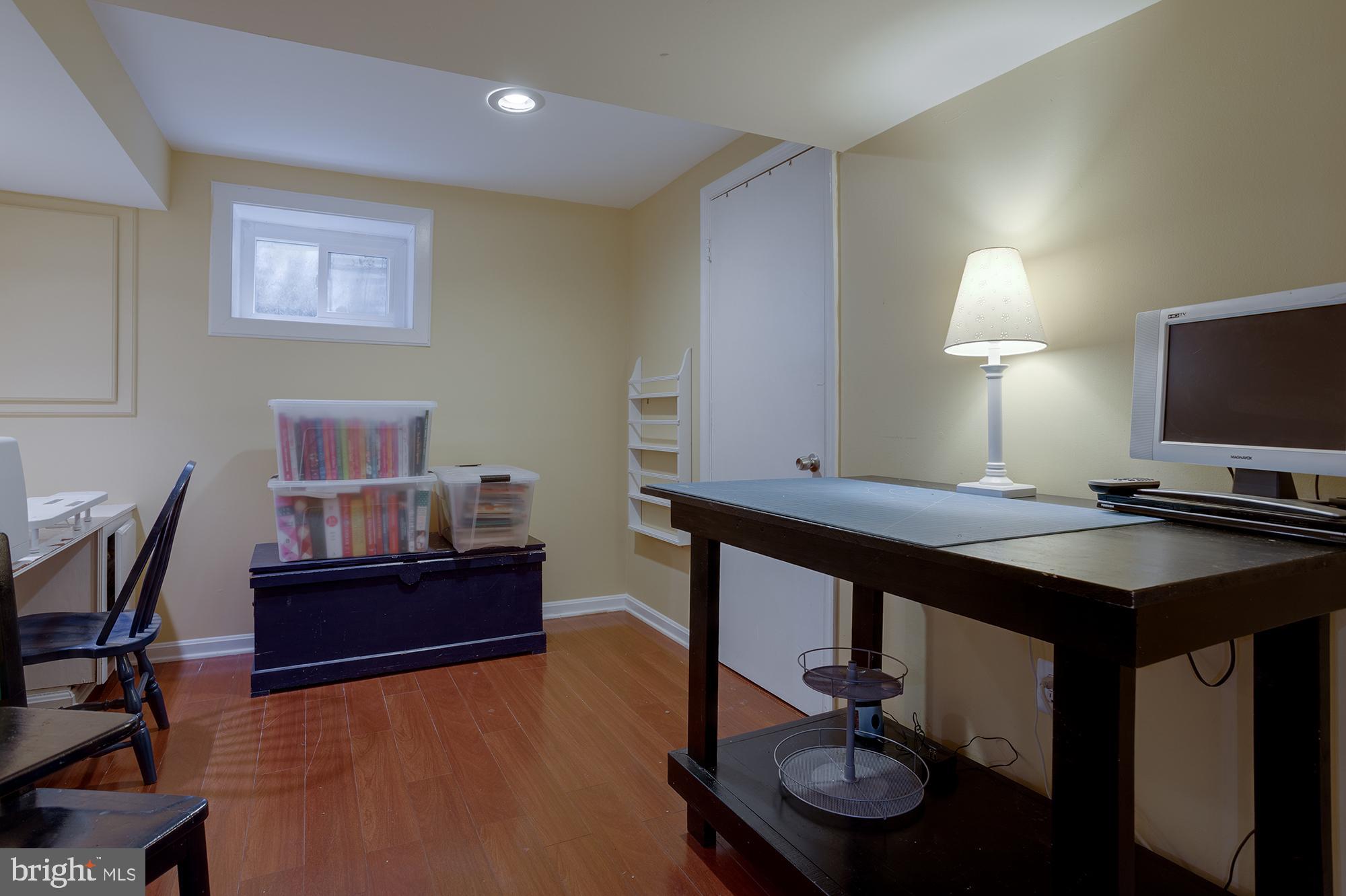 LONG BRANCH - Residential