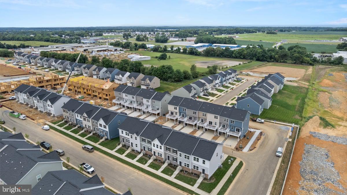 RED CLOVER MEADOWS - Residential Lease