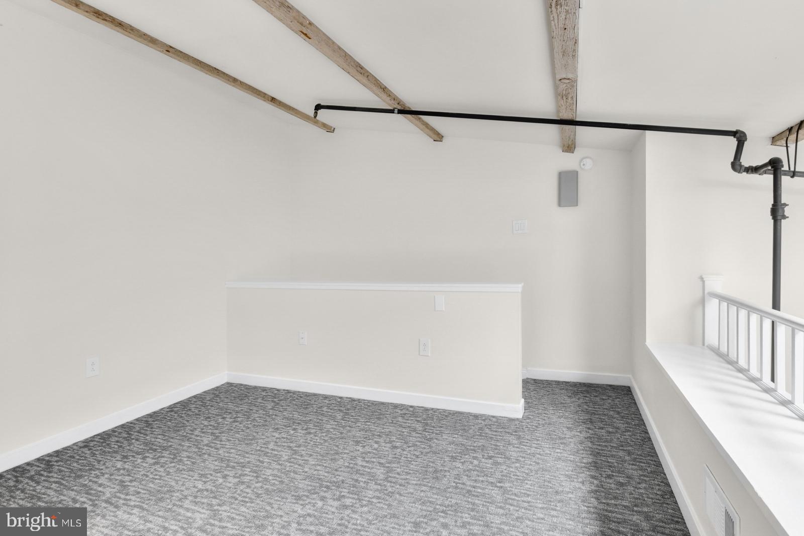 OLD CITY - Residential Lease