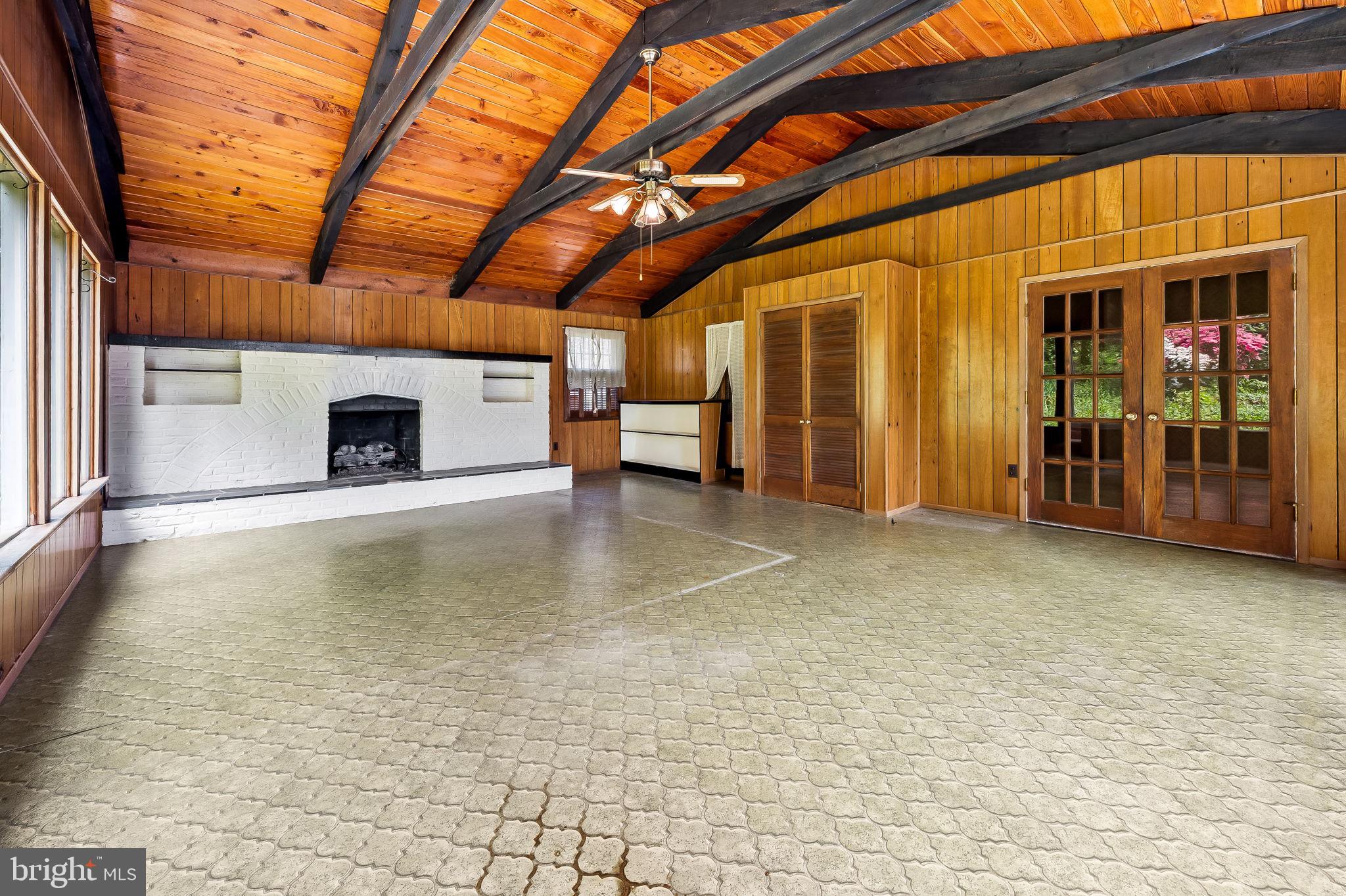 WHITEHALL AT BELAIR - Residential