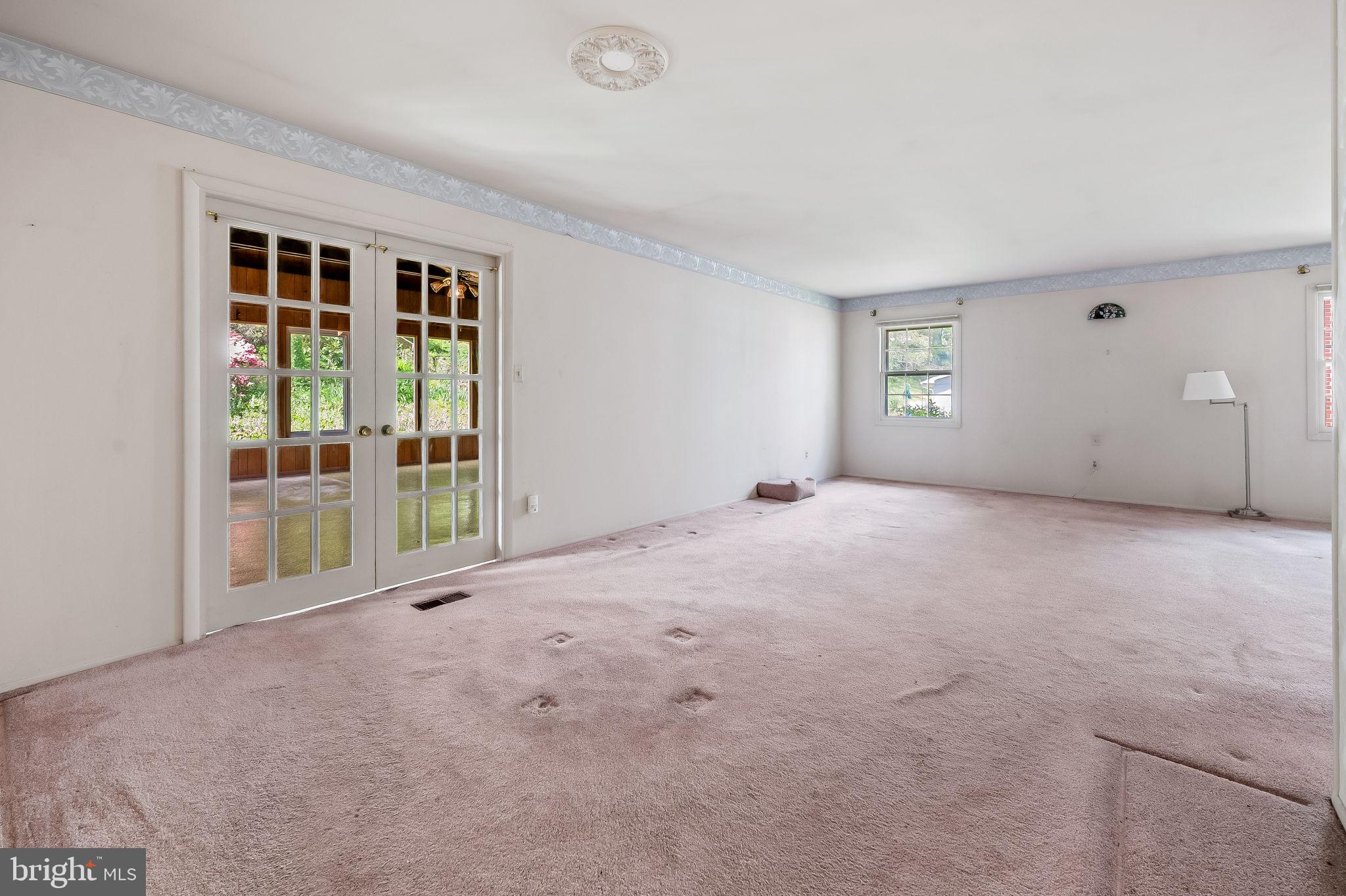 WHITEHALL AT BELAIR - Residential