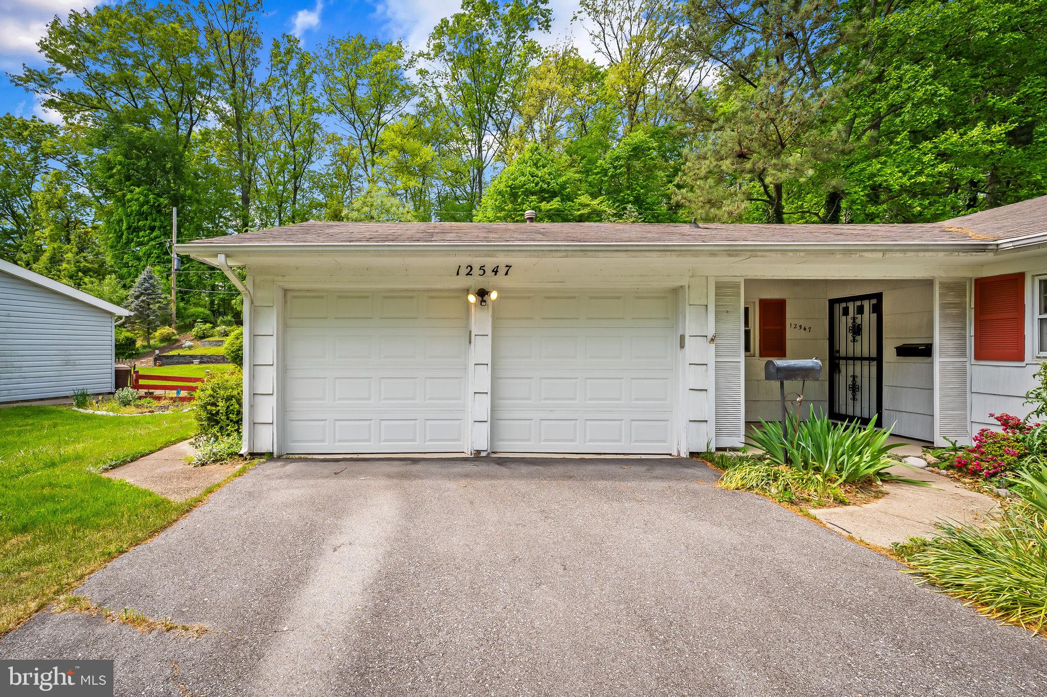 WHITEHALL AT BELAIR - Residential