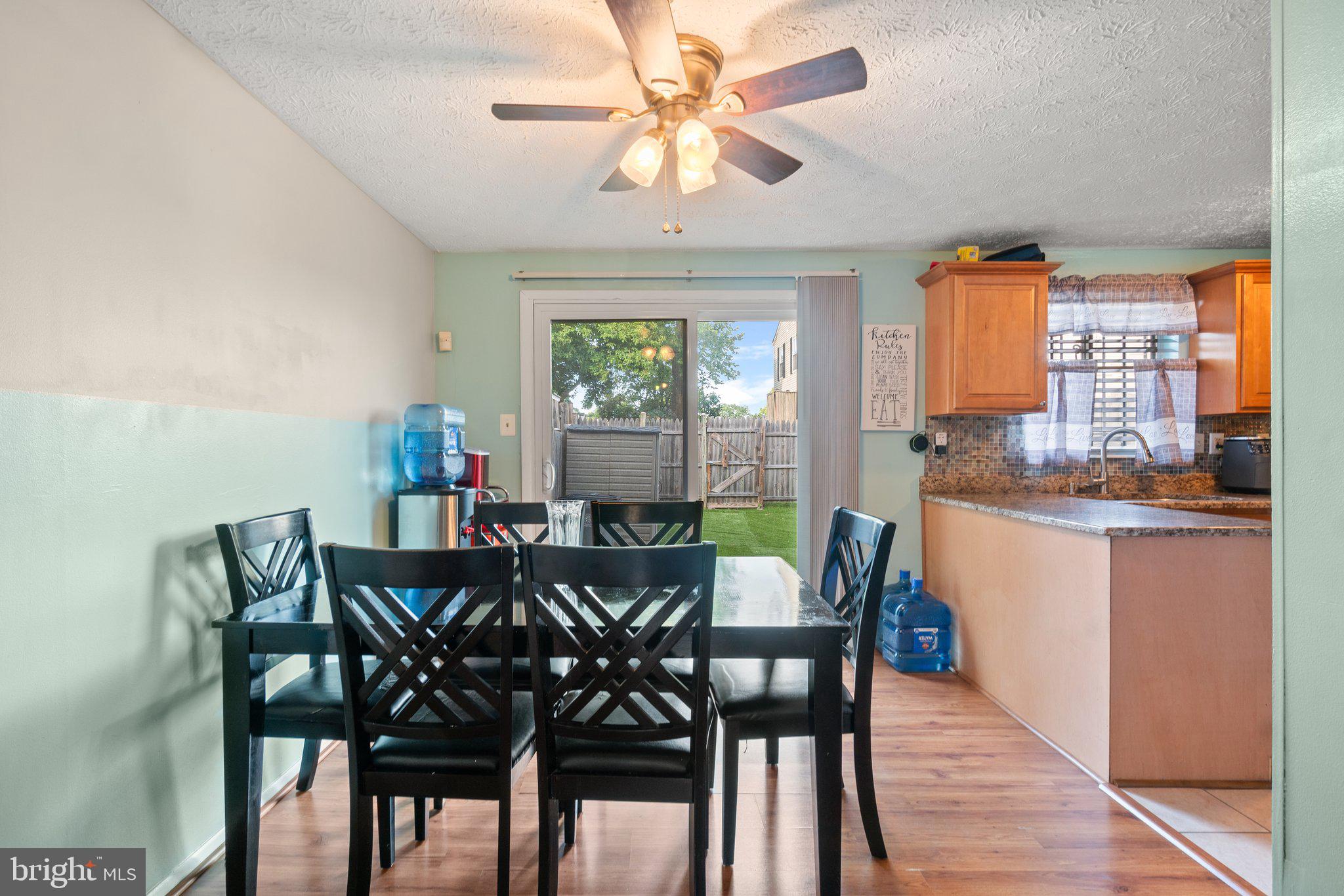 WILLOW HILLS - Residential