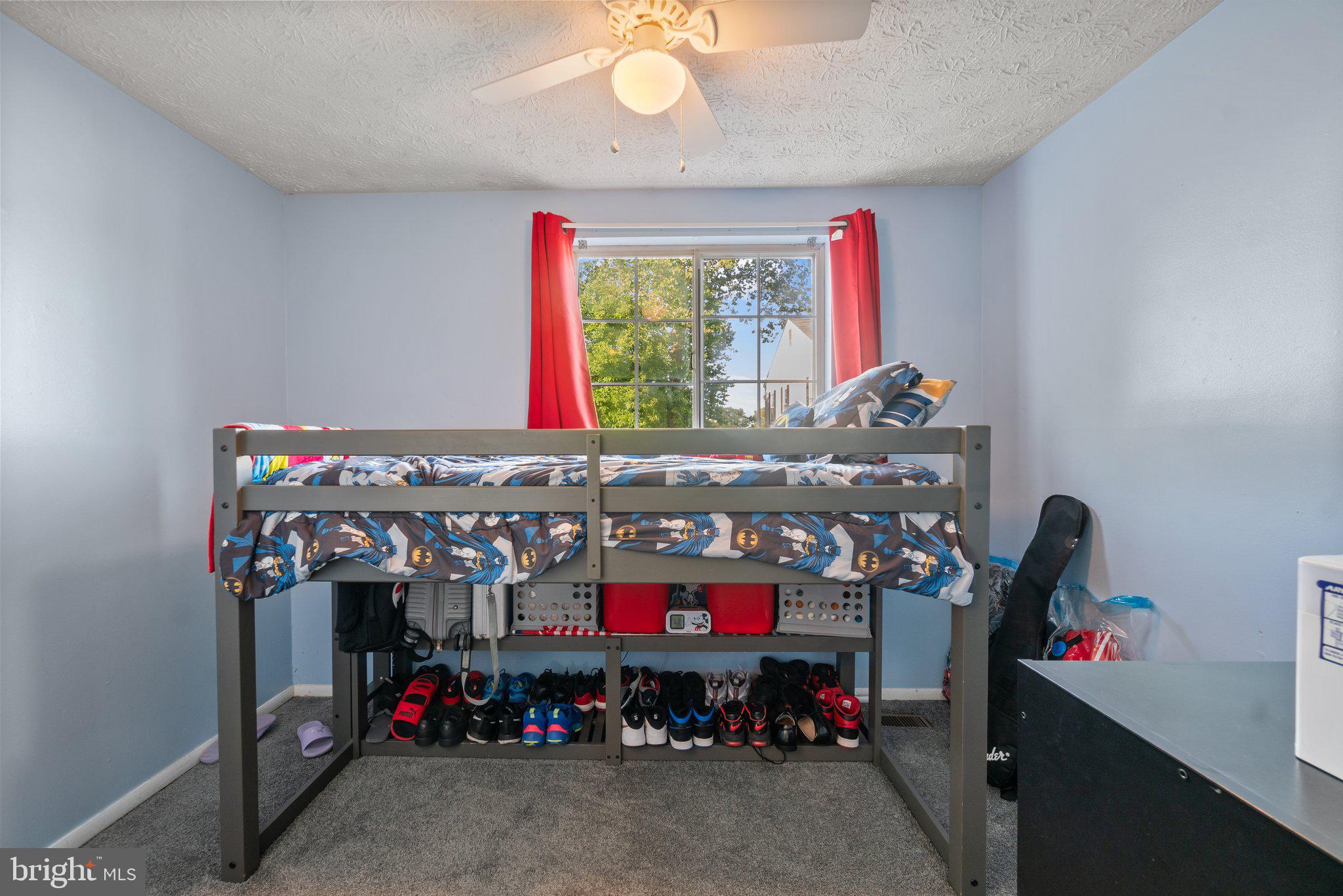 WILLOW HILLS - Residential