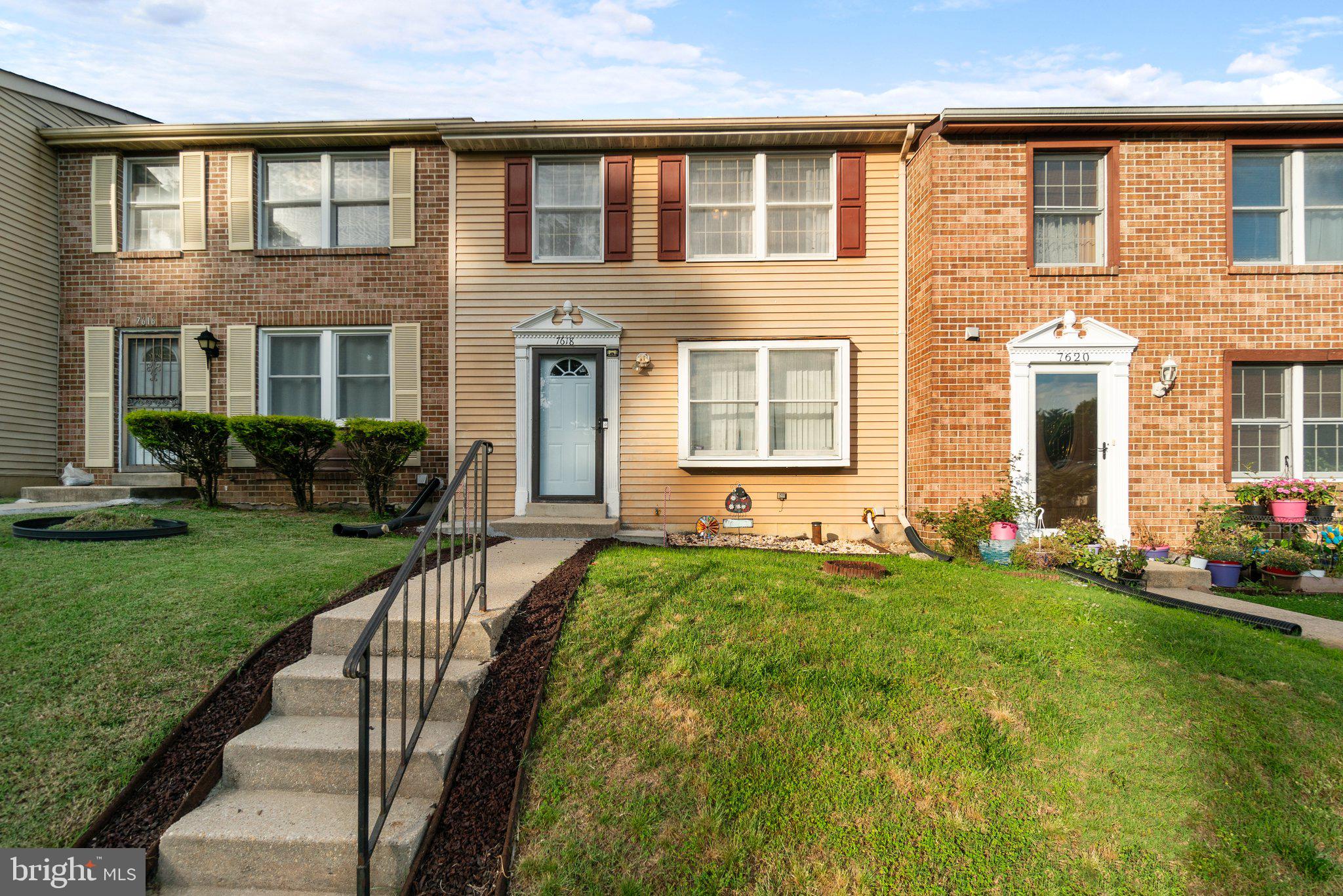 WILLOW HILLS - Residential