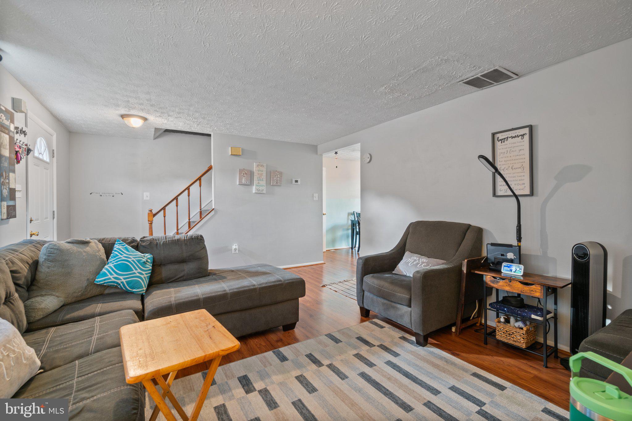 WILLOW HILLS - Residential