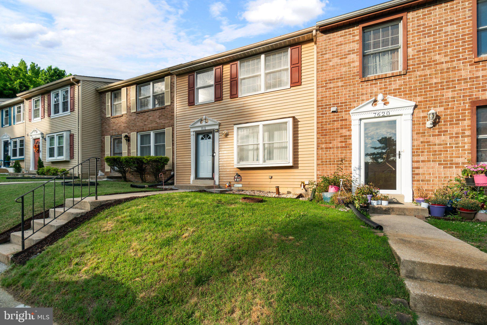 WILLOW HILLS - Residential