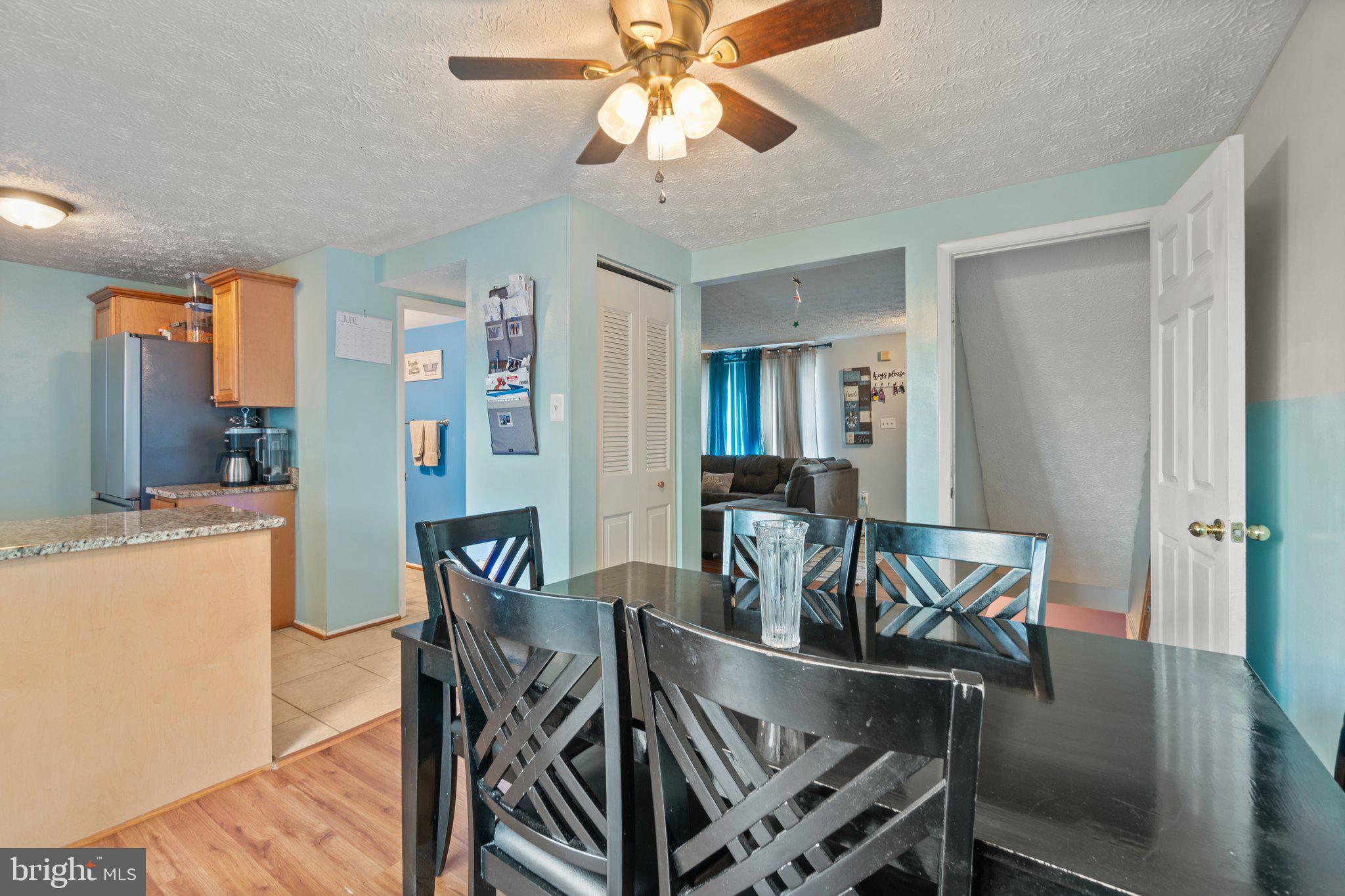 WILLOW HILLS - Residential