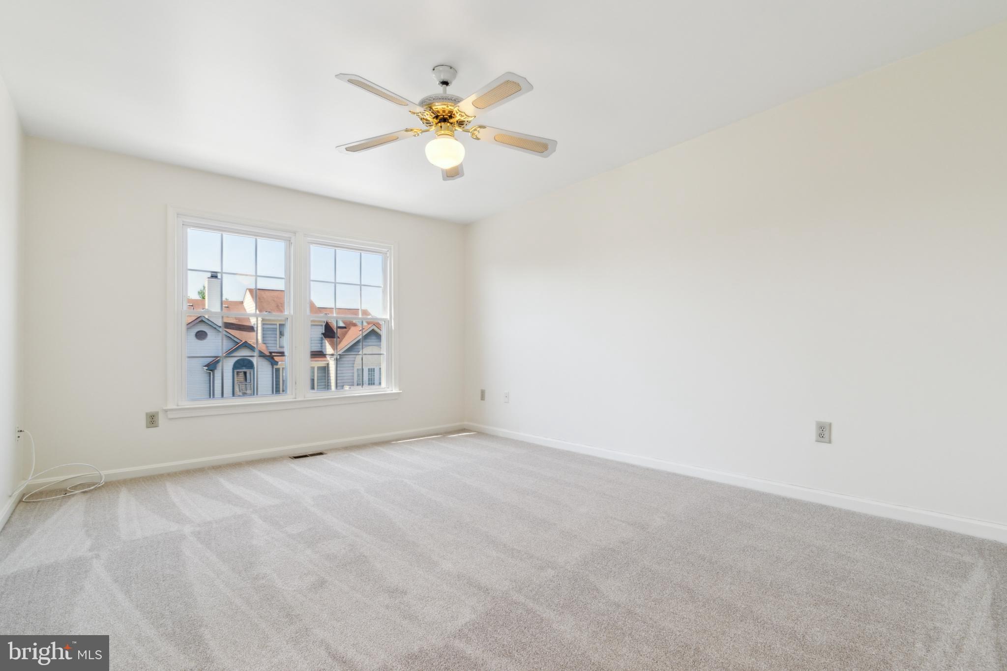 THE VILLAGE AT GREENS OF PATUXENT - Residential Lease