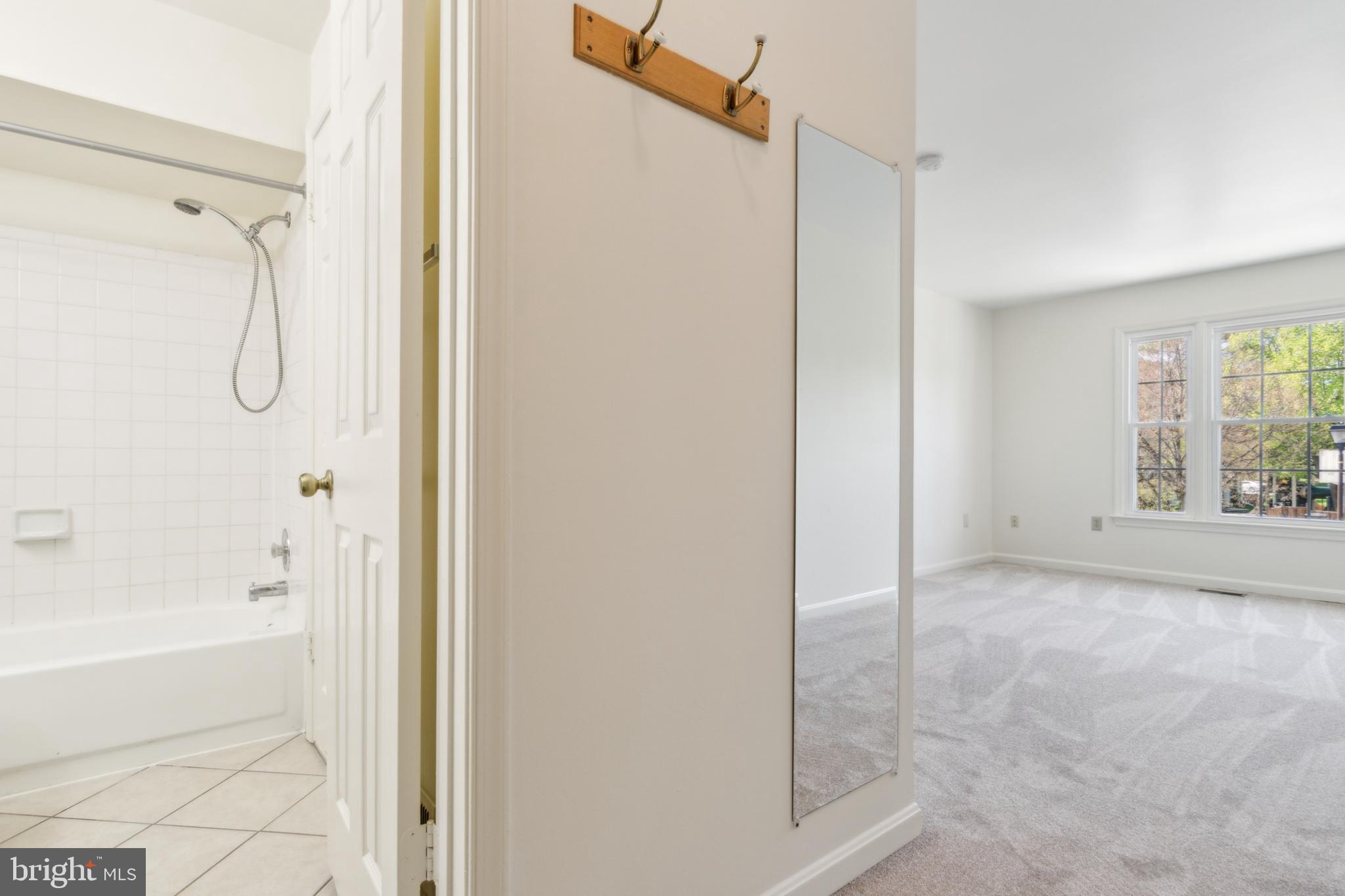 THE VILLAGE AT GREENS OF PATUXENT - Residential Lease