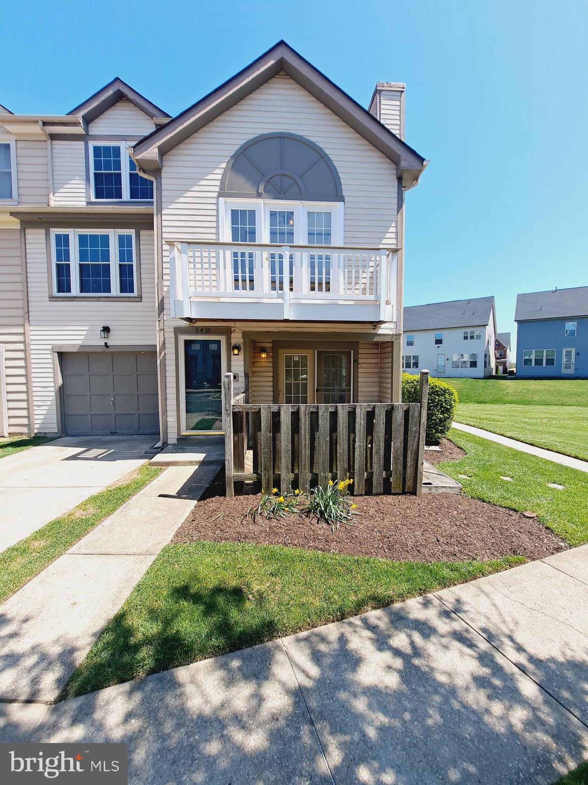 THE VILLAGE AT GREENS OF PATUXENT - Residential Lease