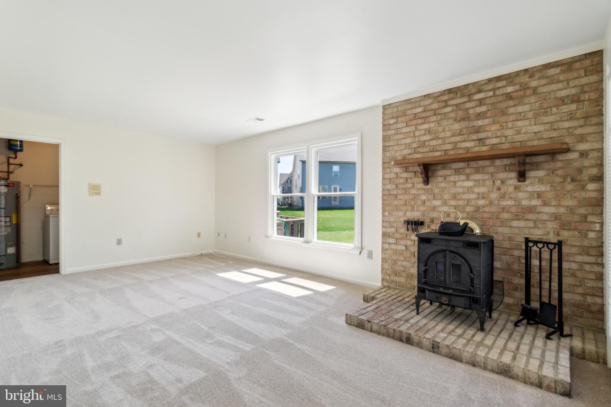 THE VILLAGE AT GREENS OF PATUXENT - Residential Lease