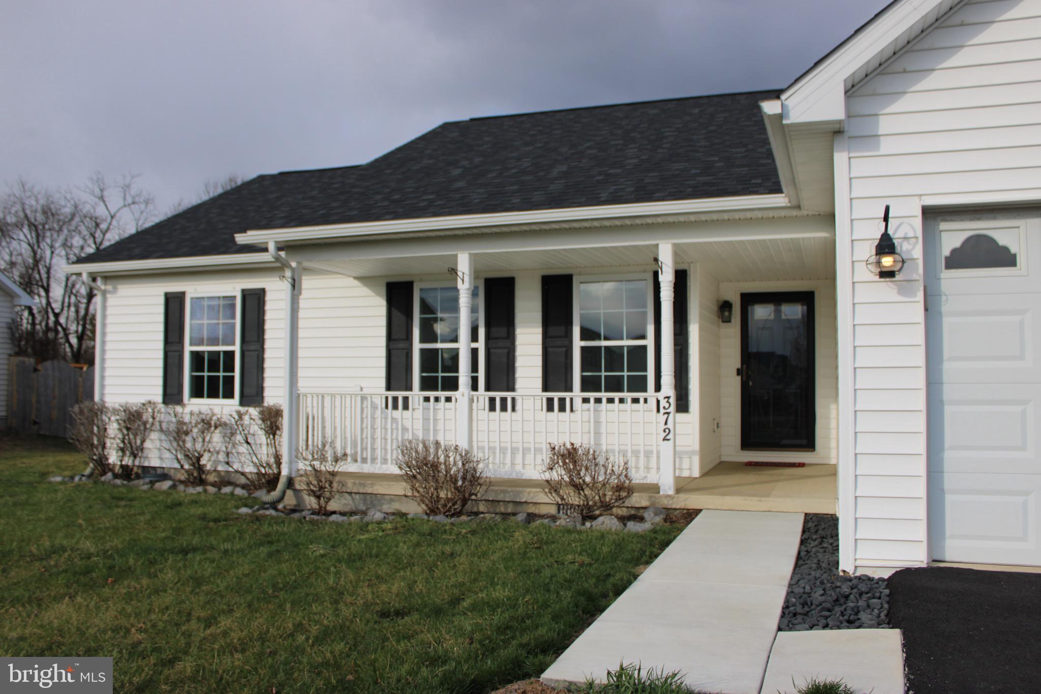 SPRING HILL - Residential