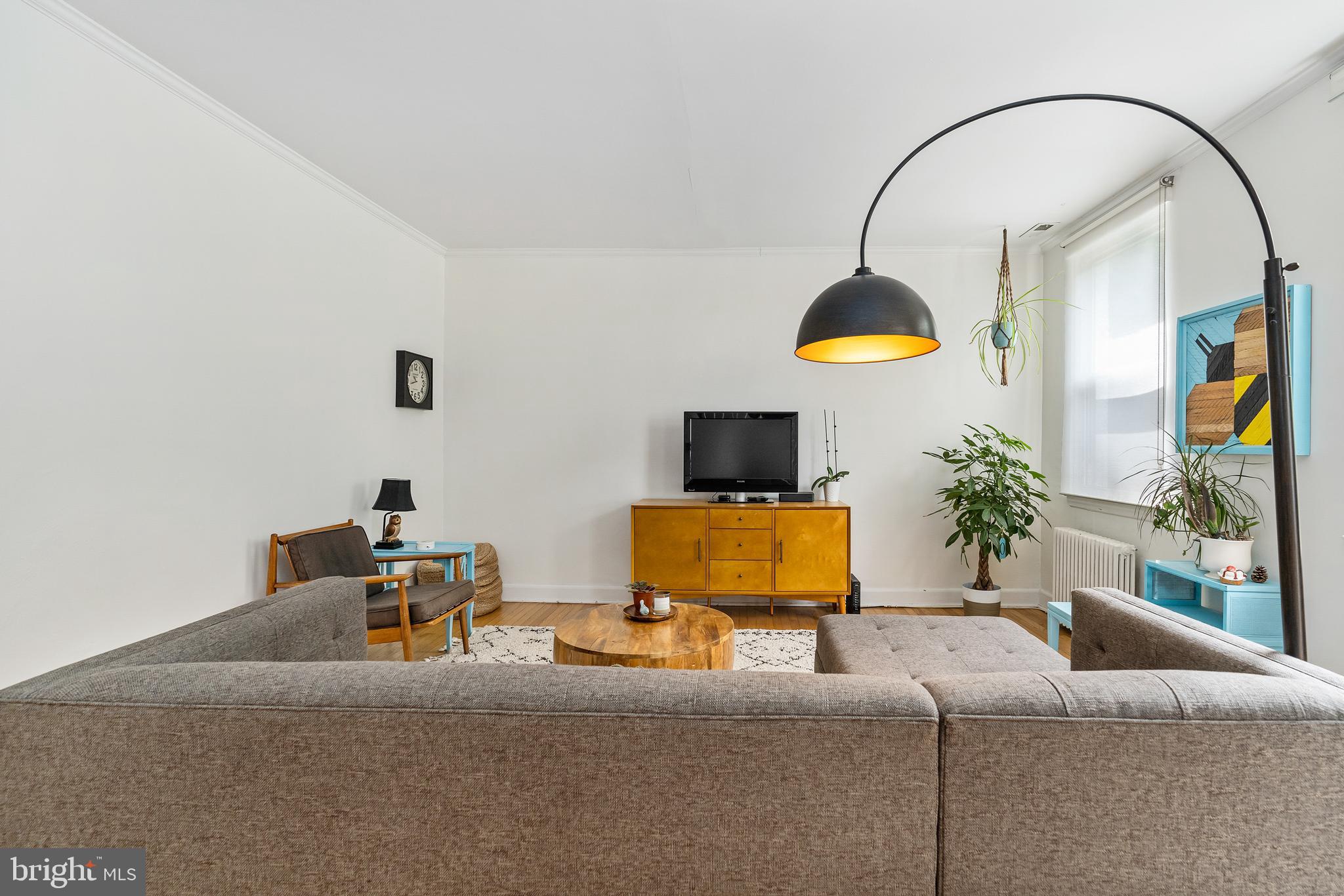 ROLAND PARK - Residential